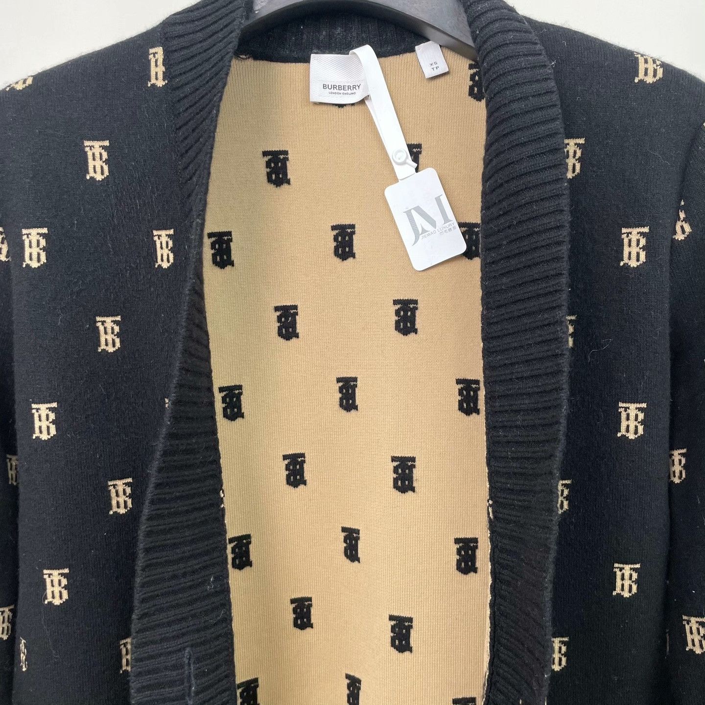 Burberry Burberry Retro Oversized Sweater XS Women Size XS / US 0-2 / IT 36-38 - 3 Thumbnail