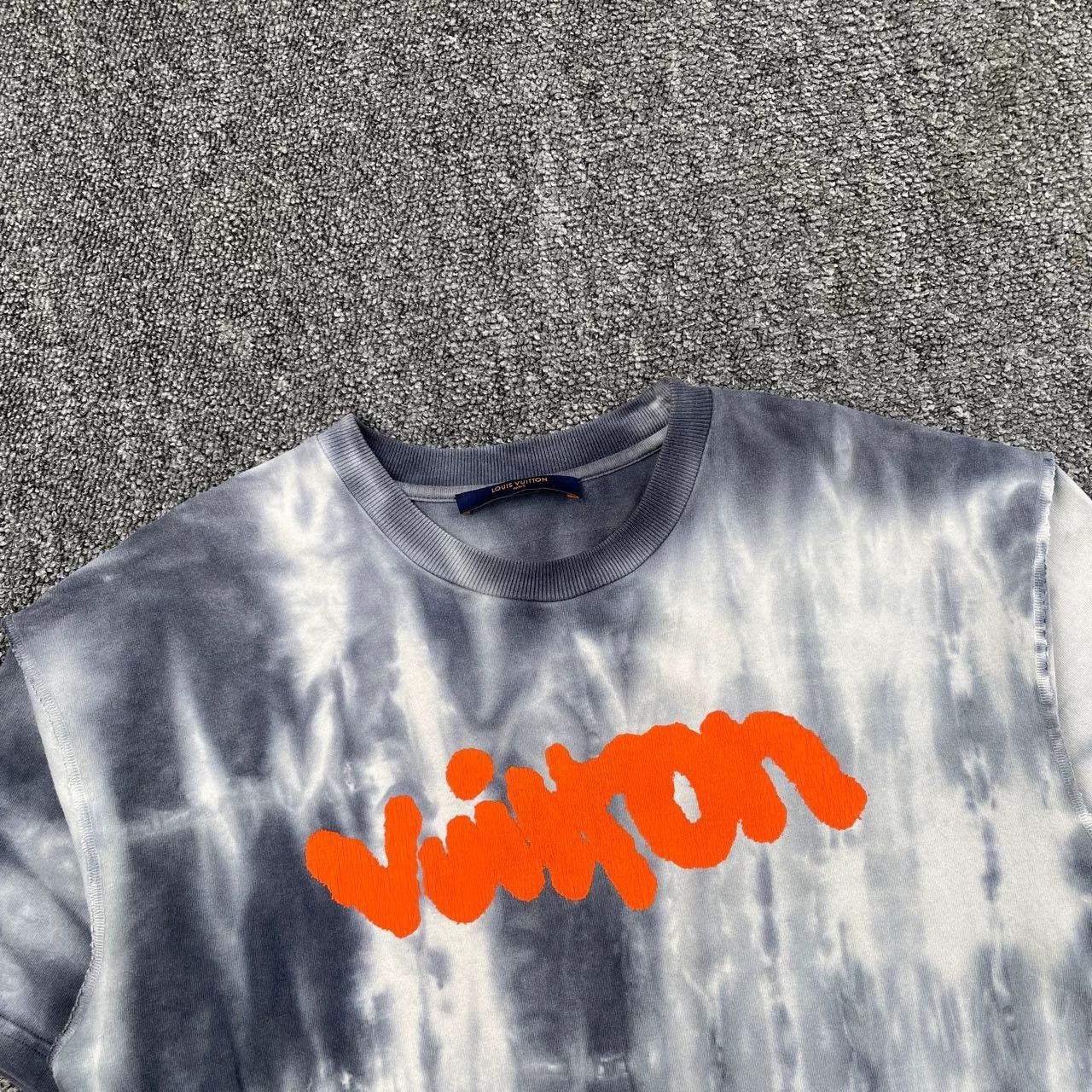 Louis Vuitton Louis Vuitton Retro Printed Blue T-Shirt xxs Men Size US XXS / EU 40 - 3 Thumbnail