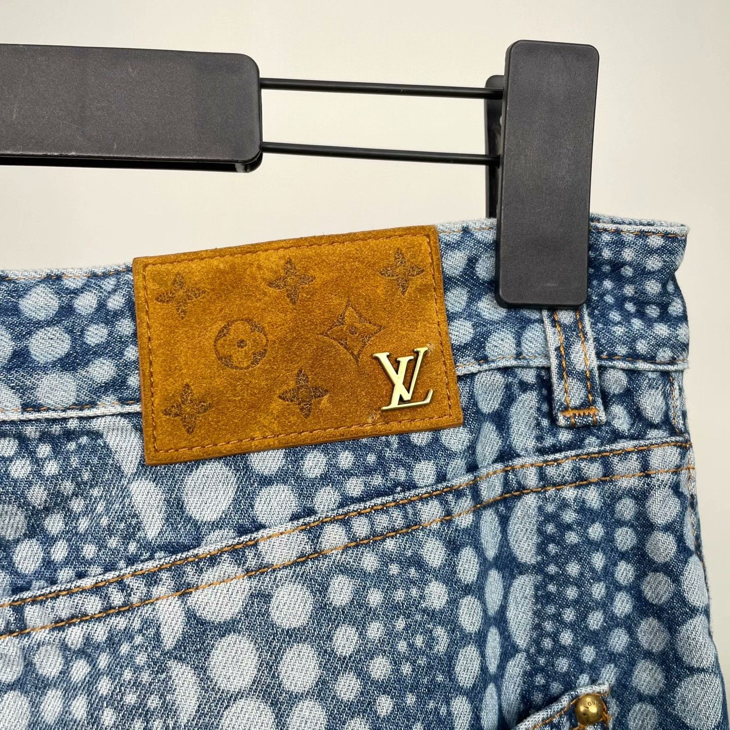 Louis Vuitton Louis Vuitton Casual Graphic Orange Denim Jeans 34 Men Size US 34 / EU 50 - 4 Thumbnail