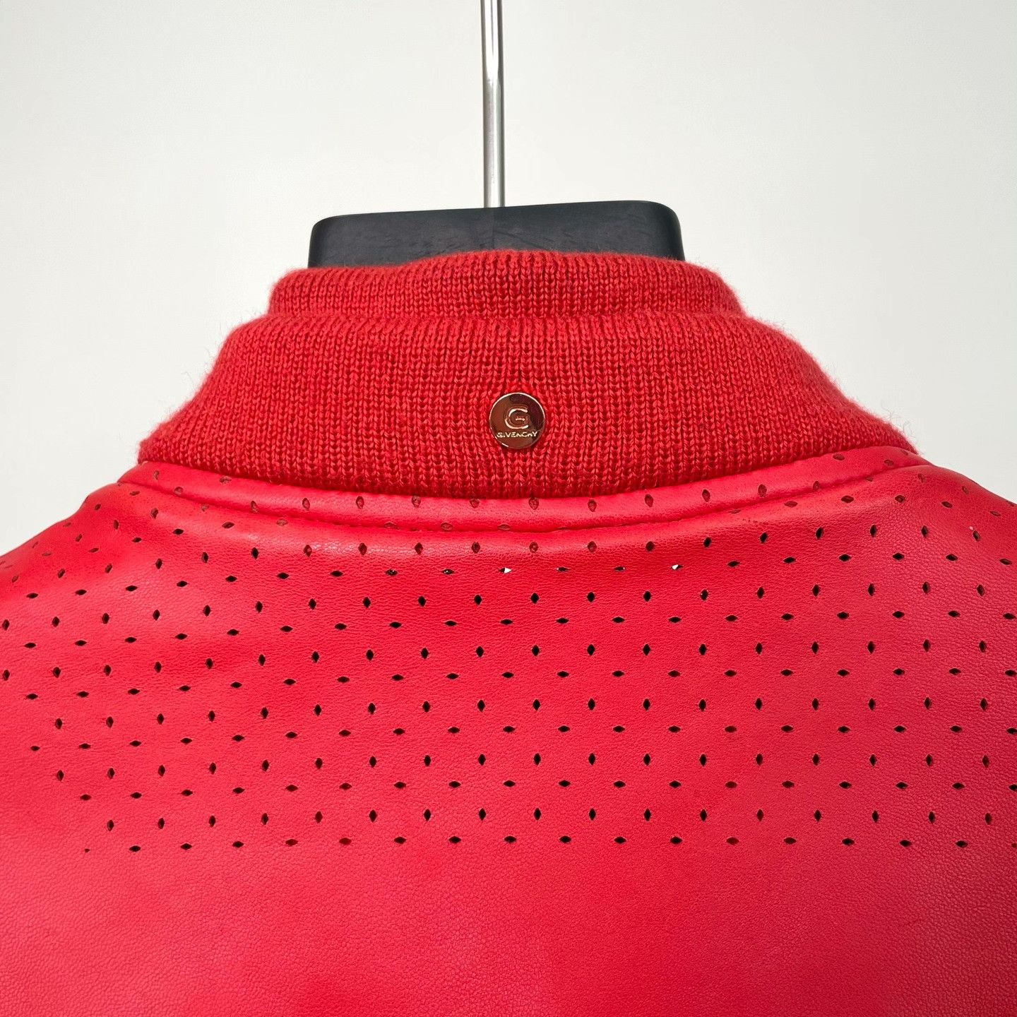 Givenchy Givenchy Leather Red Leather Jacket M Women Size M / US 6-8 / IT 42-44 - 3 Thumbnail
