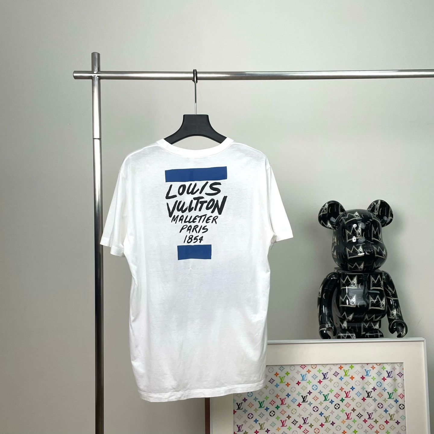 Louis Vuitton Louis Vuitton Retro T-Shirt m Men Size US M / EU 48-50 / 2 - 2 Thumbnail