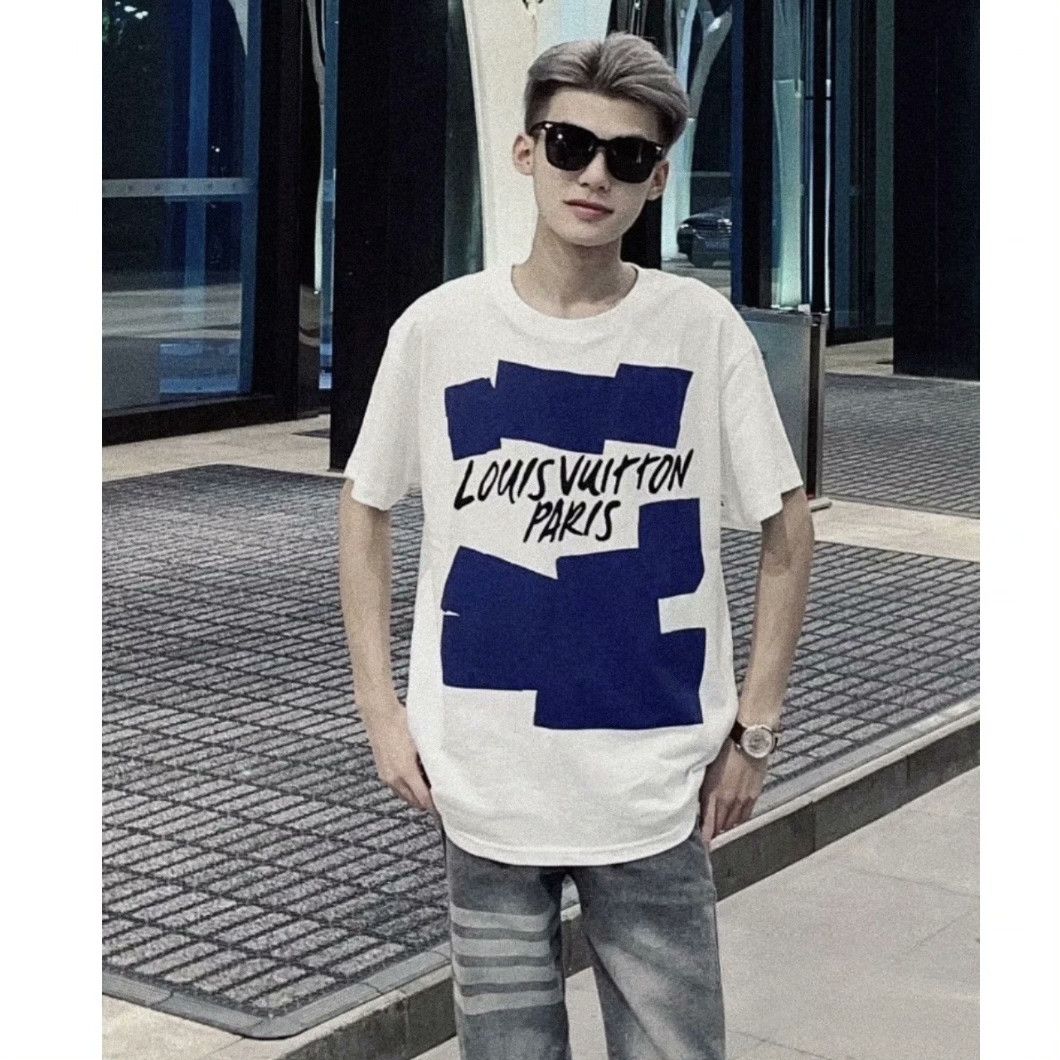 Louis Vuitton Louis Vuitton Retro T-Shirt m Men Size US M / EU 48-50 / 2 - 3 Thumbnail