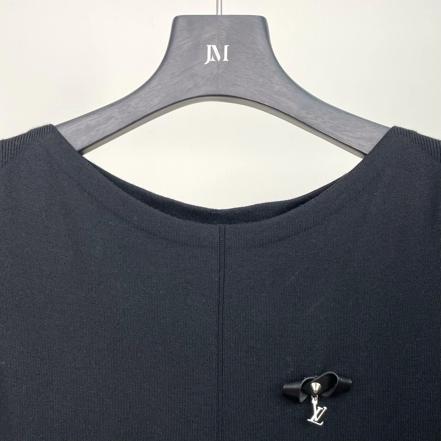 Louis Vuitton Louis Vuitton Wool Black Dress XS Women Size XS / US 0-2 / IT 36-38 - 3 Thumbnail