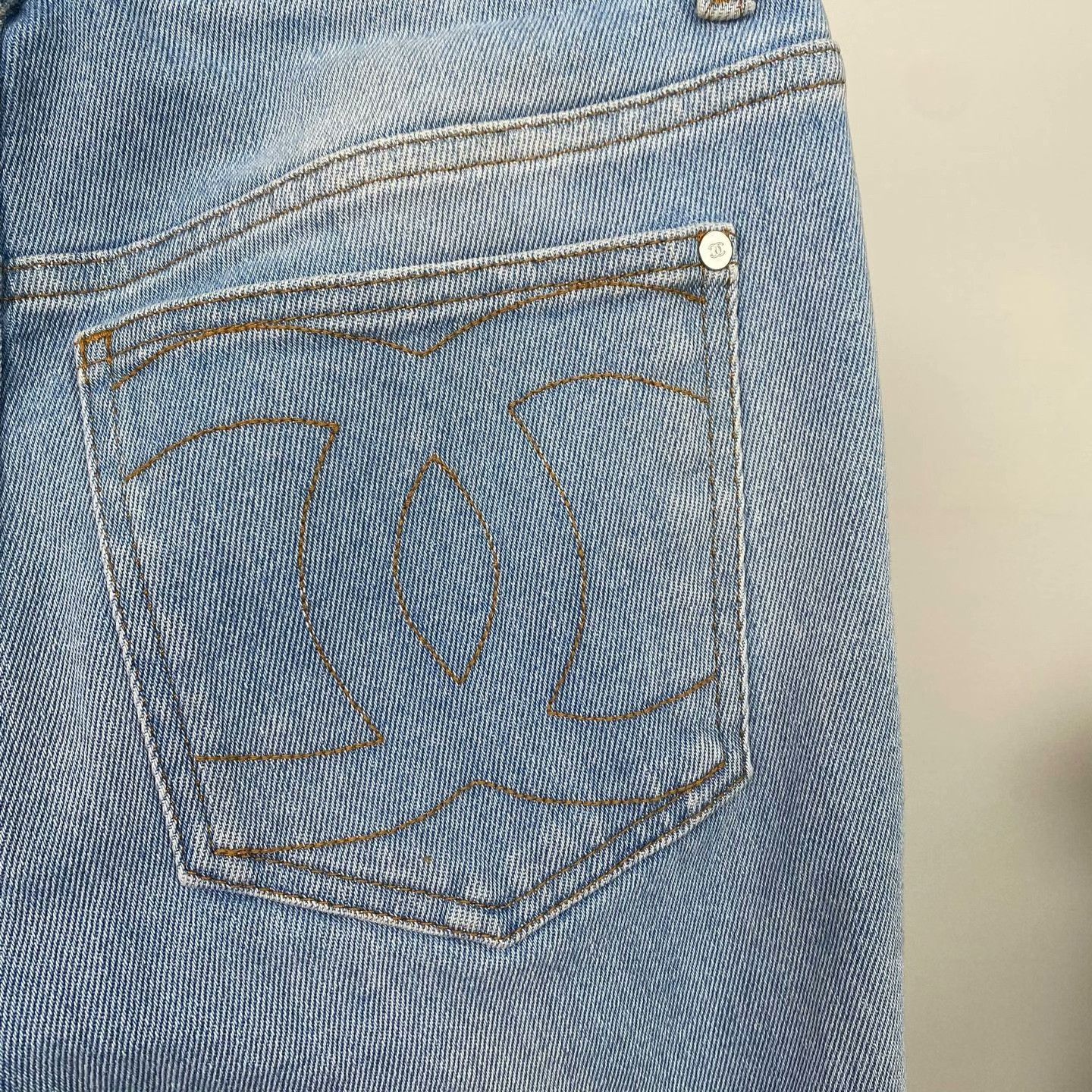 Chanel Chanel Denim Jeans 34 Women Size 34" / US 12 / IT 48 - 4 Thumbnail