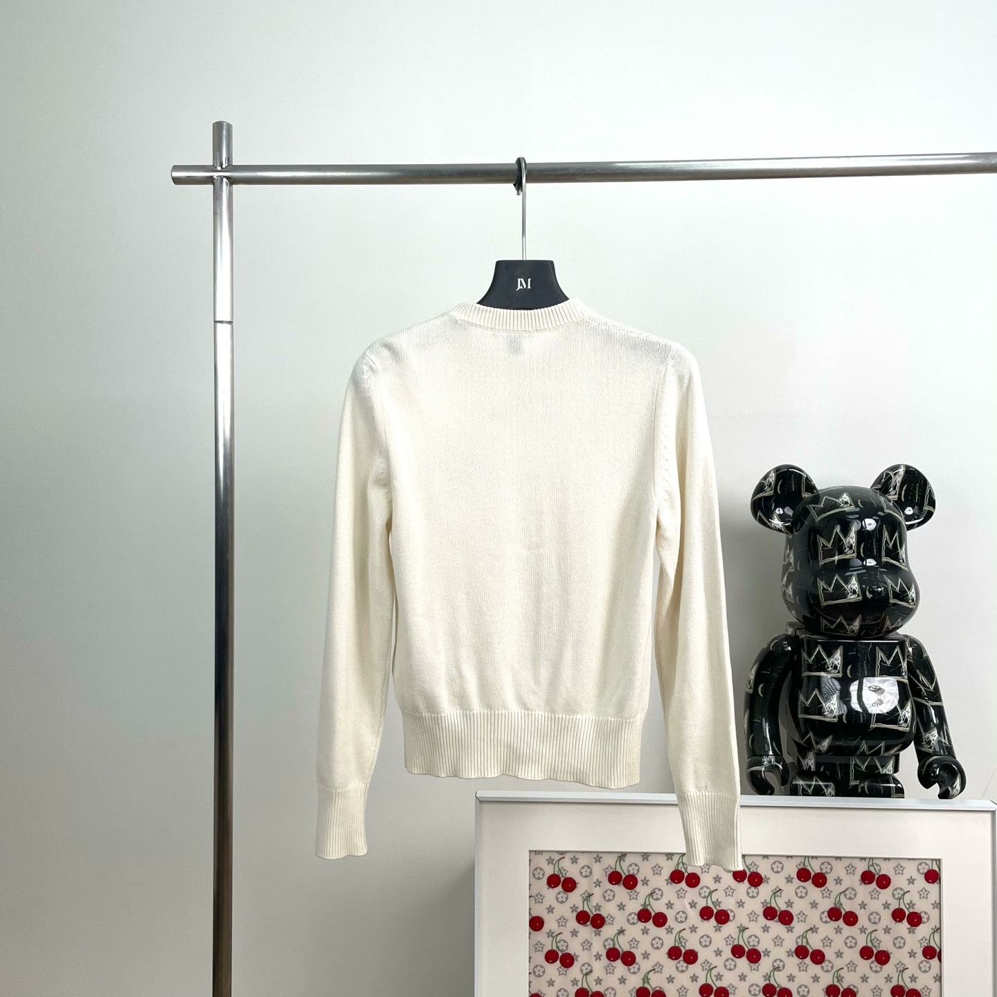 Louis Vuitton Louis Vuitton Slim Sweater S Women Size S / US 4 / IT 40 - 2 Thumbnail