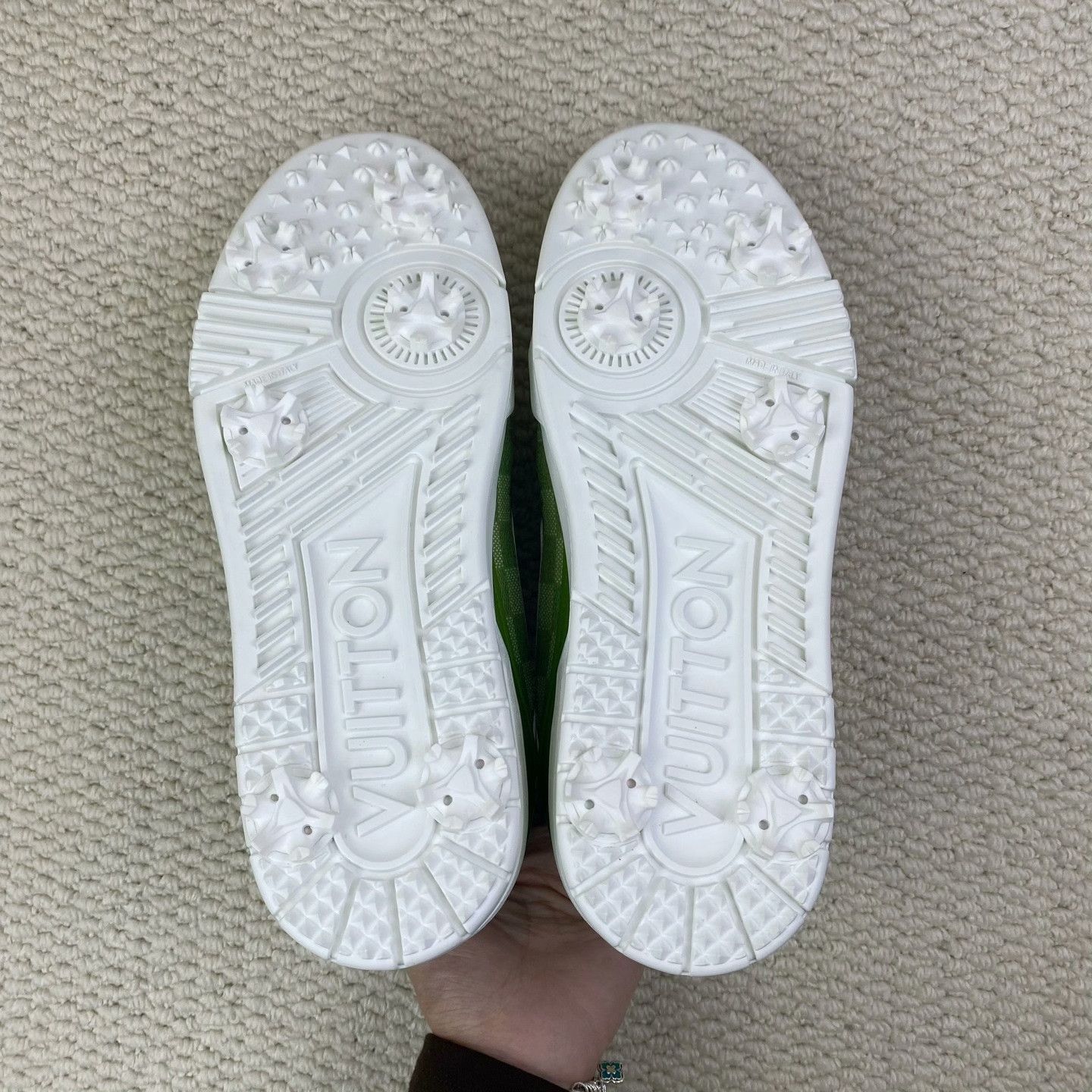 Louis Vuitton Louis Vuitton Training Lowtop Sneakers 7 Men Size US 7 / EU 40 - 7 Thumbnail