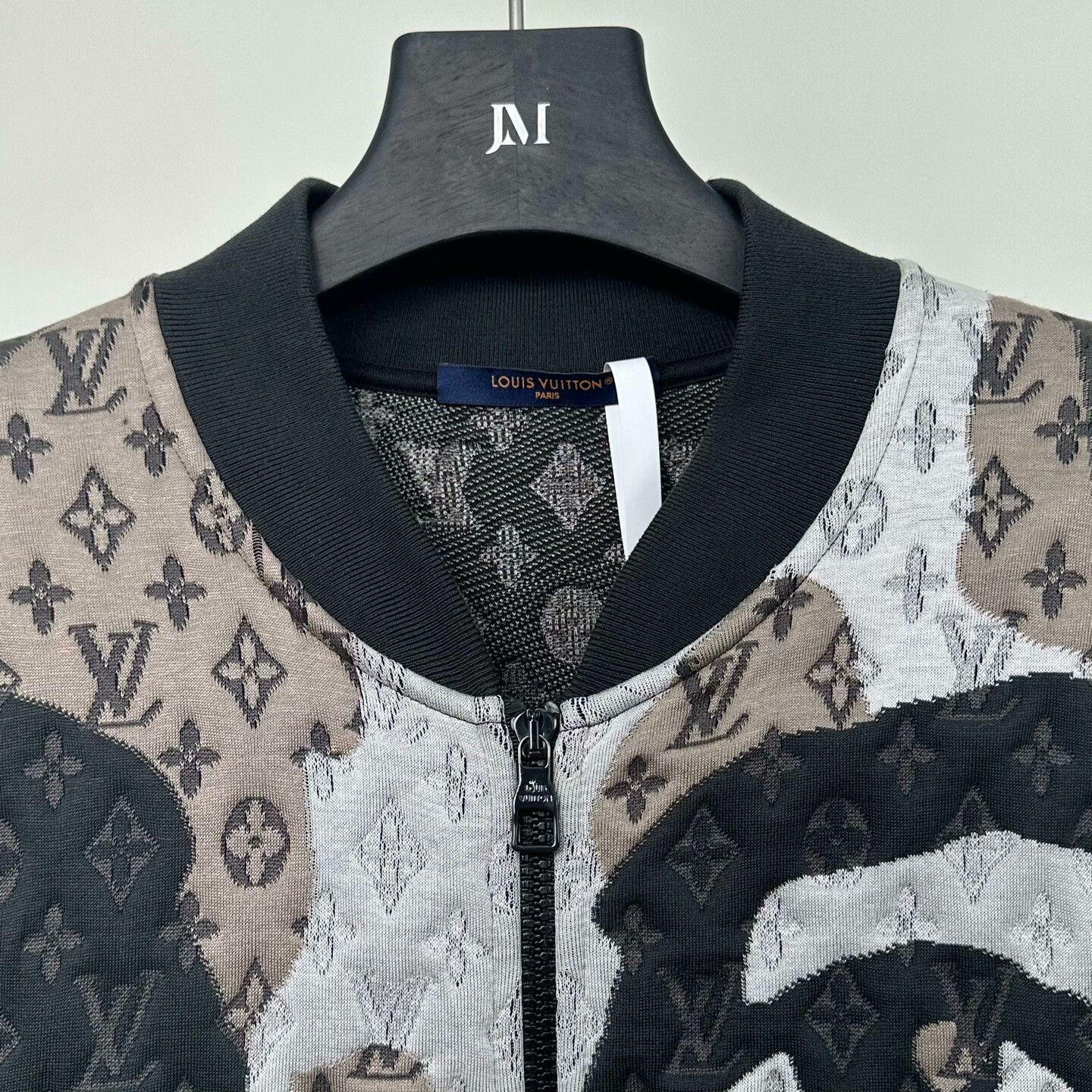 Louis Vuitton Louis Vuitton Retro Light Jacket l Men Size US L / EU 52-54 / 3 - 3 Thumbnail
