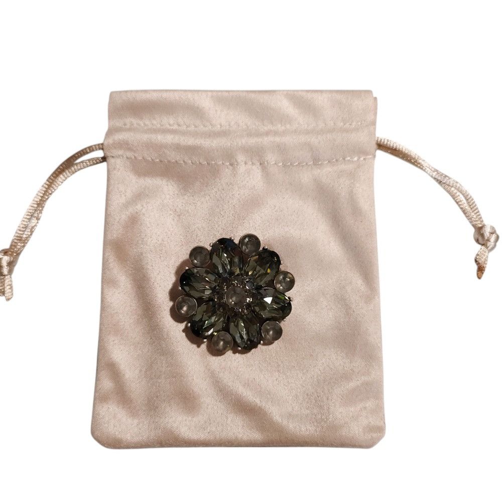 Other Other Foxey Flower Brooch Others Brooch DUTY FREE for USA Size ONE SIZE - 9 Thumbnail