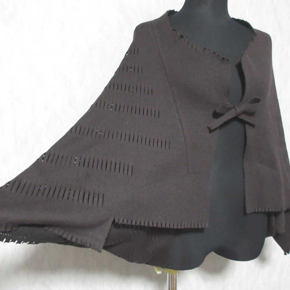 Issey Miyake Issey Miyake Issey Miyake Knit Poncho Cardigan Textile Tops IM02KO835 DUTY FREE for USA Size ONE SIZE - 4 Thumbnail