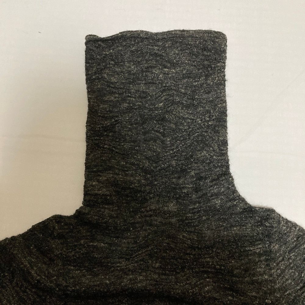 Chanel Chanel Chanel Turtleneck Sheer Knit Sweater Textile Tops DUTY FREE for USA Size ONE SIZE - 5 Thumbnail