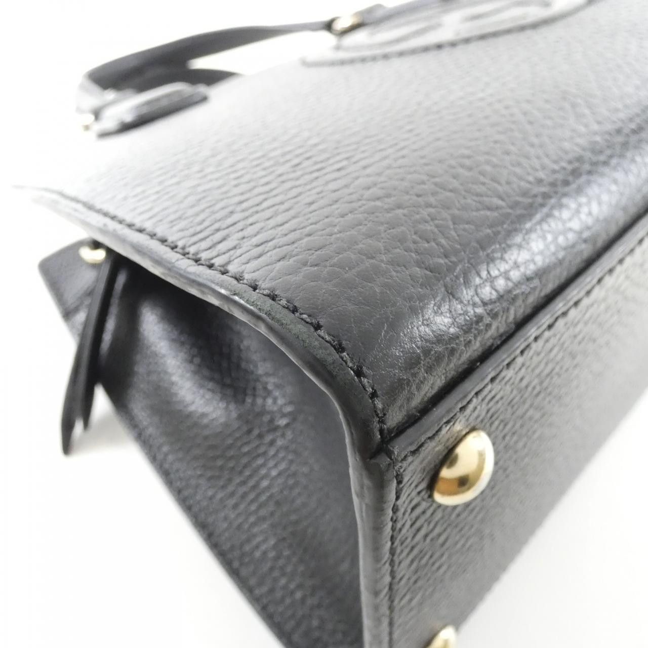 Gucci Gucci Gucci Soho Leather Handbag Leather Crossbody Bag 607722CAO0G DUTY FREE for USA Size ONE SIZE - 3 Thumbnail