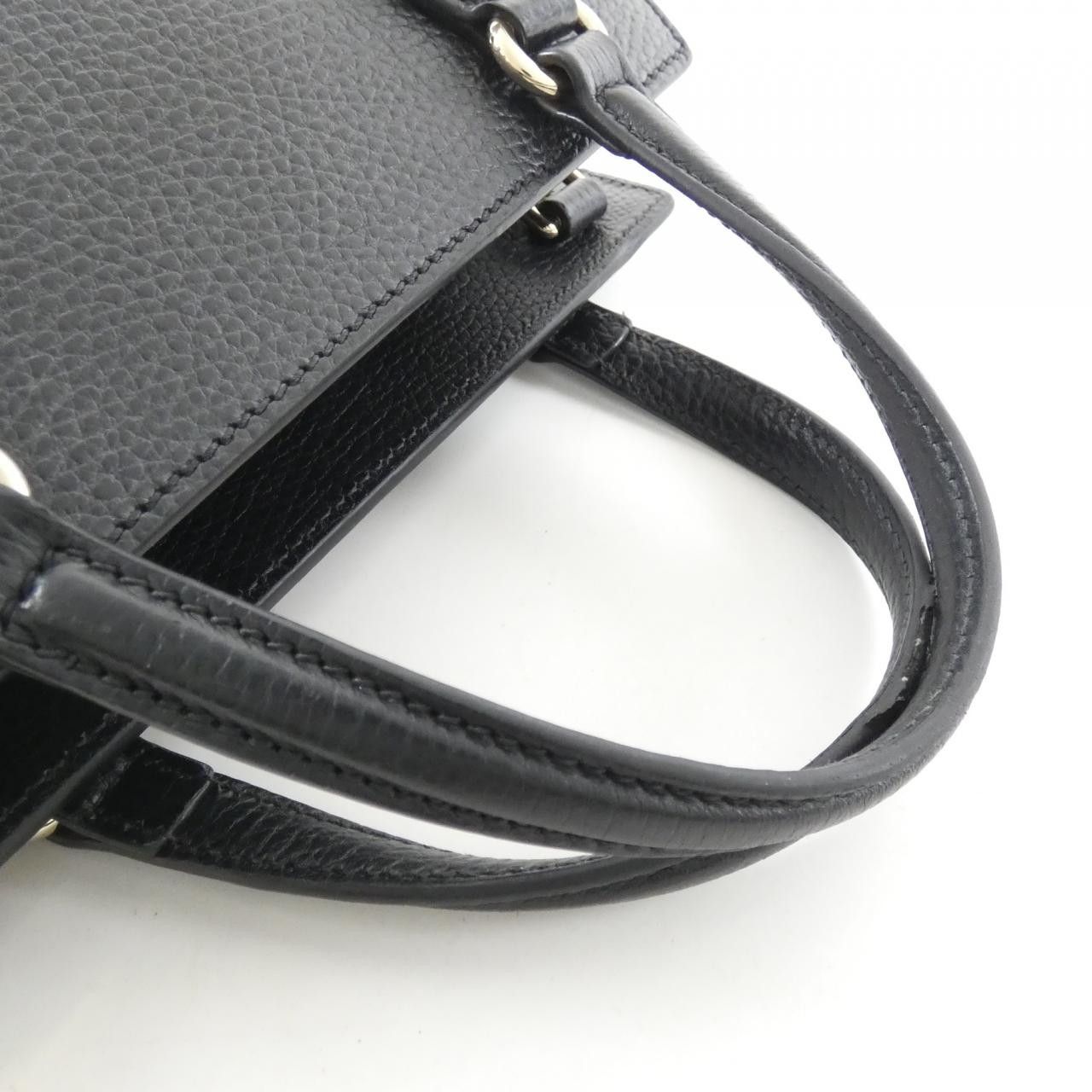 Gucci Gucci Gucci Soho Leather Handbag Leather Crossbody Bag 607722CAO0G DUTY FREE for USA Size ONE SIZE - 4 Thumbnail