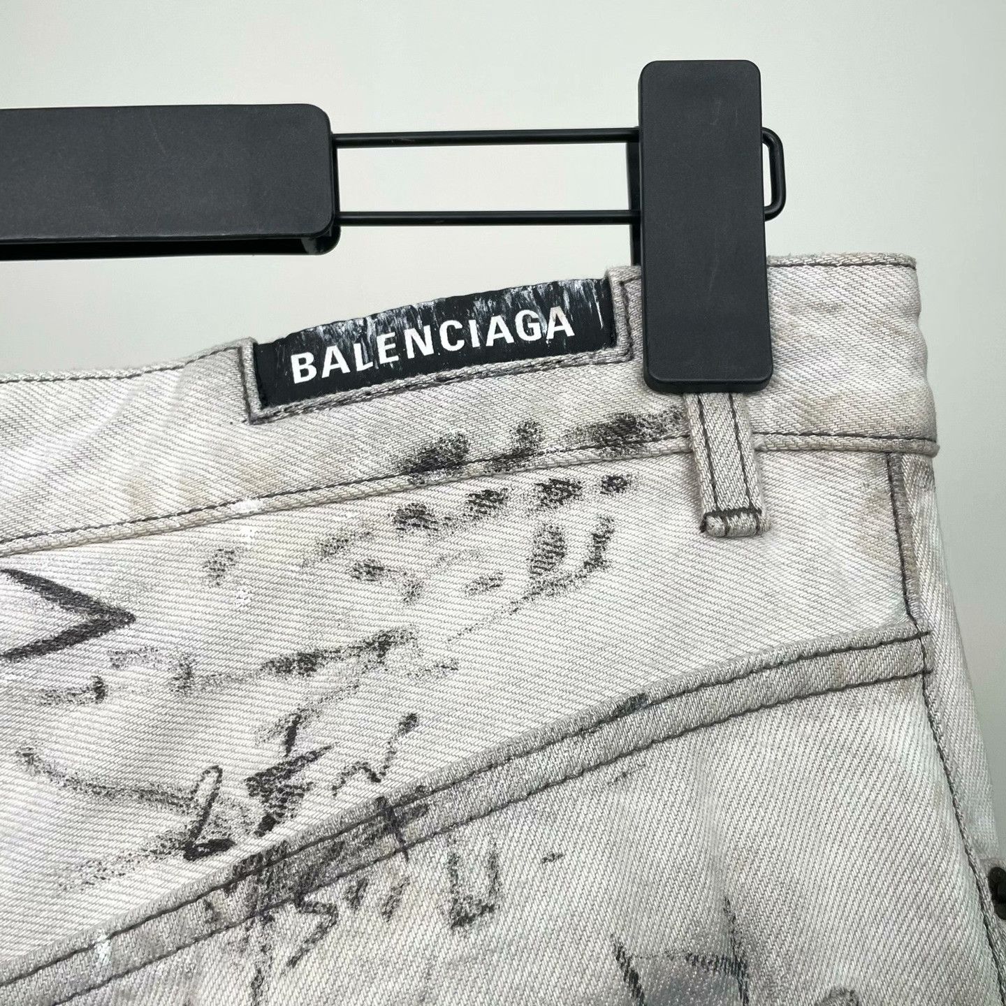 Balenciaga Balenciaga Denim Printed Denim Jeans 32 Men Size US 32 / EU 48 - 4 Thumbnail