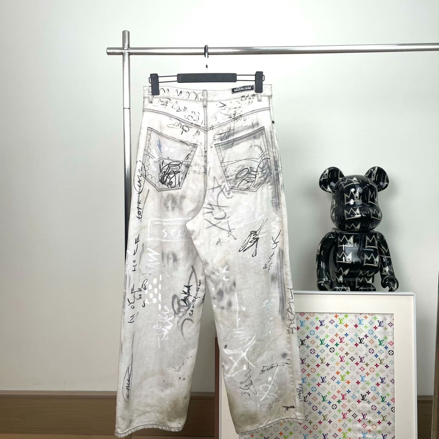 Balenciaga Balenciaga Denim Printed Denim Jeans 32 Men Size US 32 / EU 48 - 2 Thumbnail