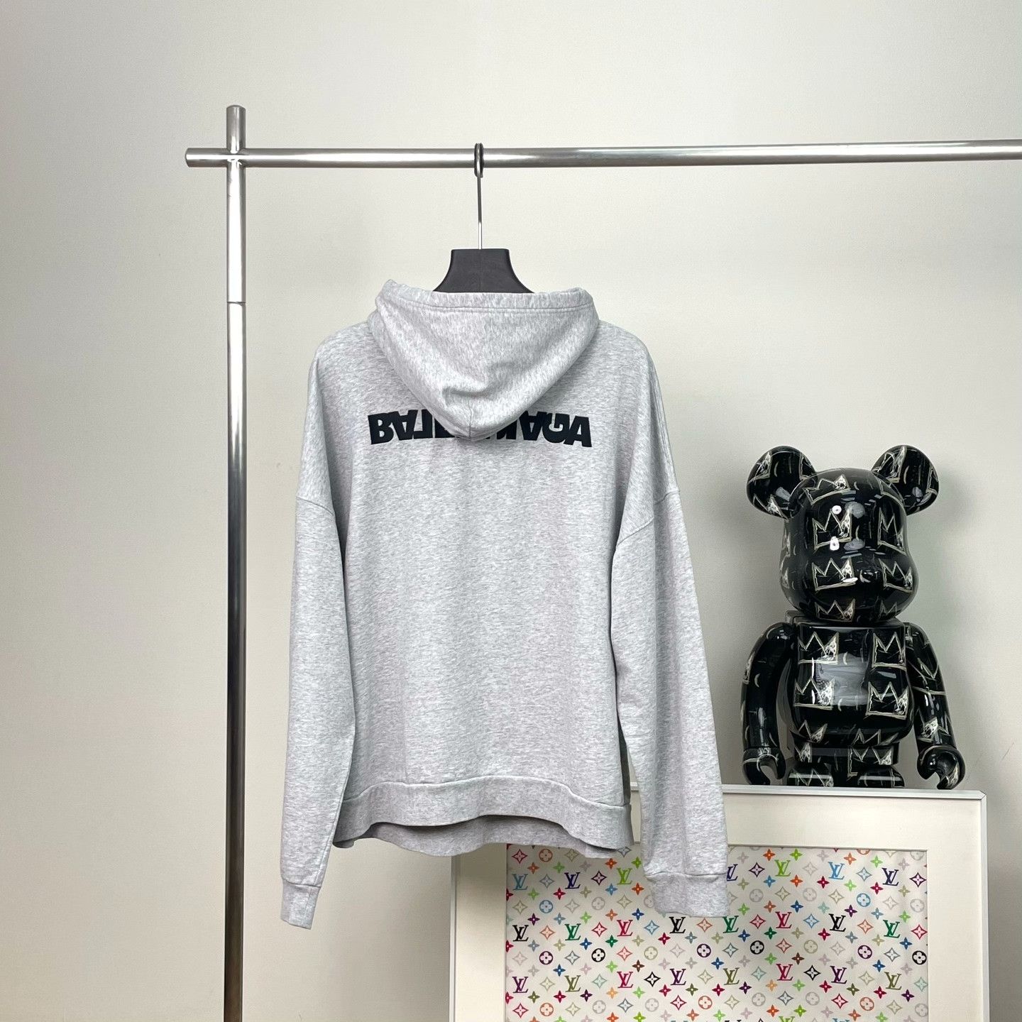Balenciaga Balenciaga Retro Hoodie m Men Size US M / EU 48-50 / 2 - 2 Thumbnail