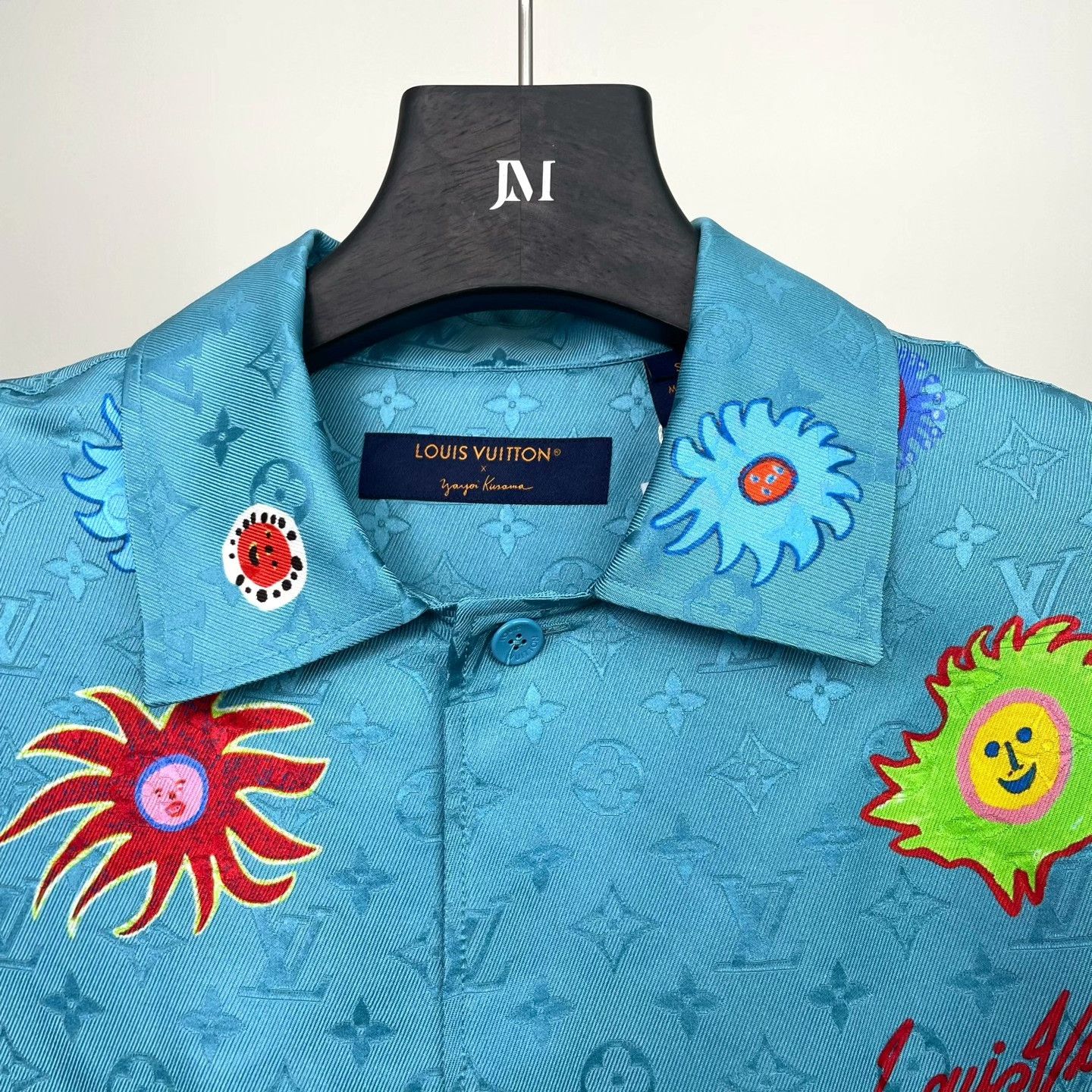Louis Vuitton Louis Vuitton Shirt s Men Size US S / EU 44-46 / 1 - 3 Thumbnail