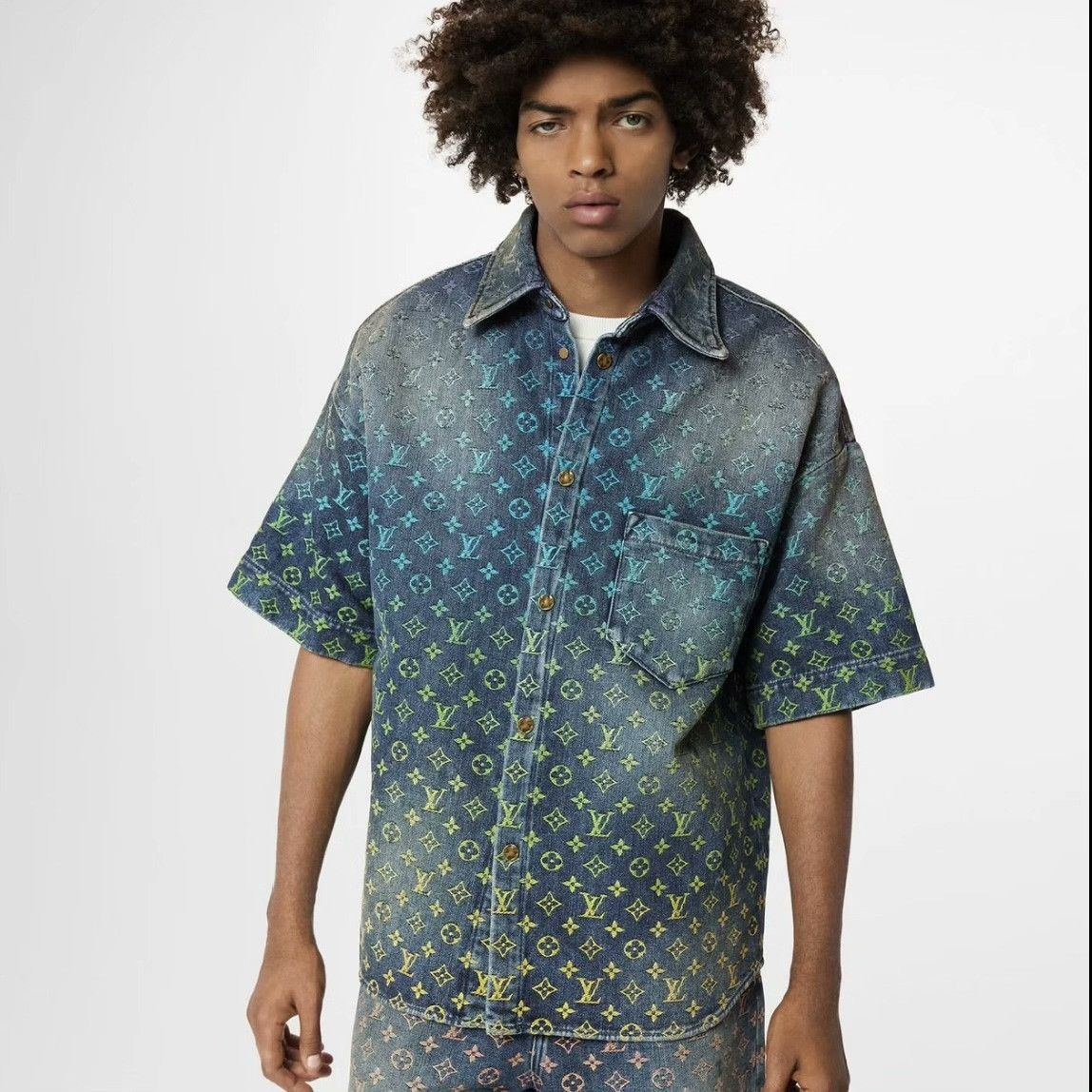 Louis Vuitton Louis Vuitton Retro Shirt s Men Size US S / EU 44-46 / 1 - 4 Thumbnail