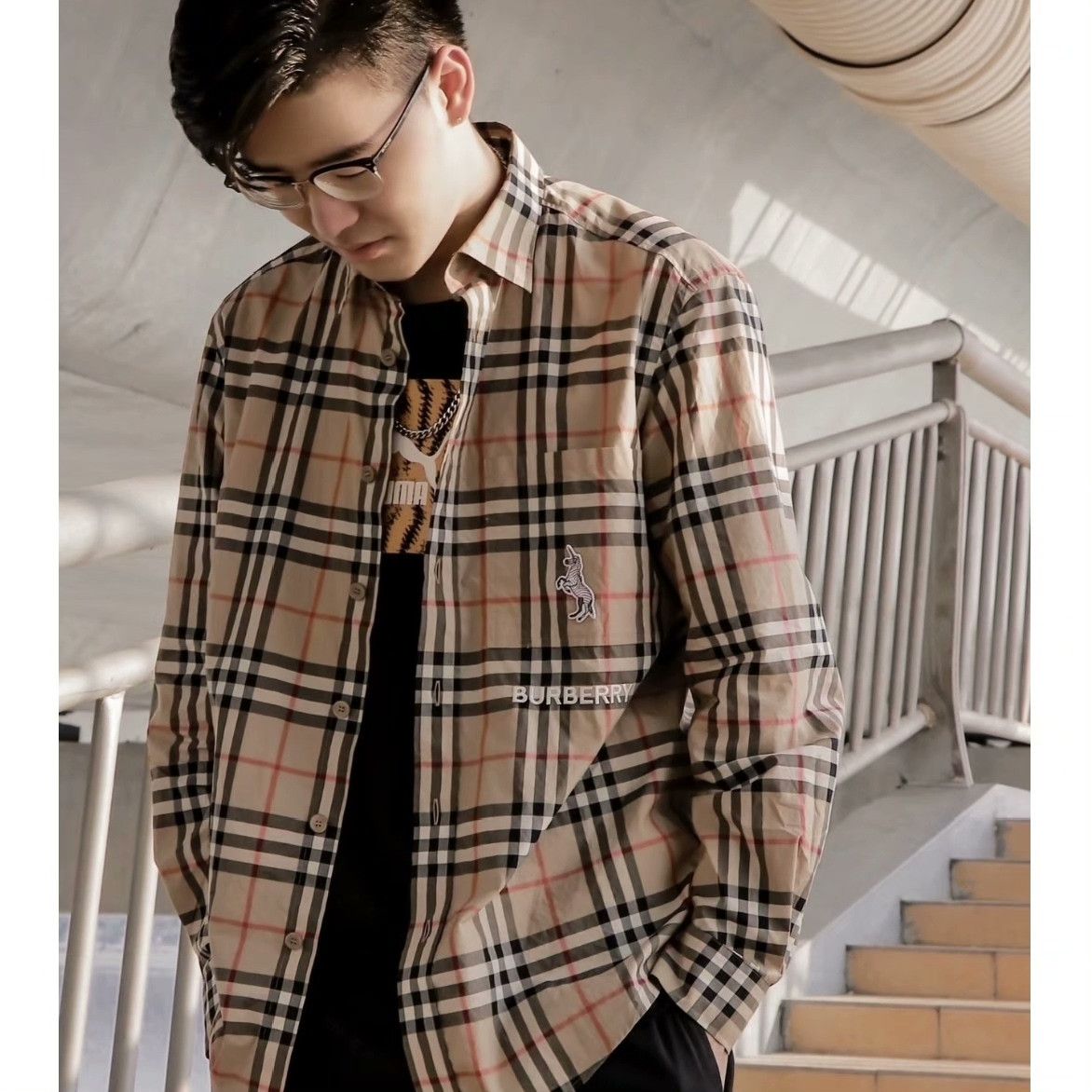 Burberry Burberry Embroidered Plaid Shirt s Men Size US S / EU 44-46 / 1 - 6 Thumbnail
