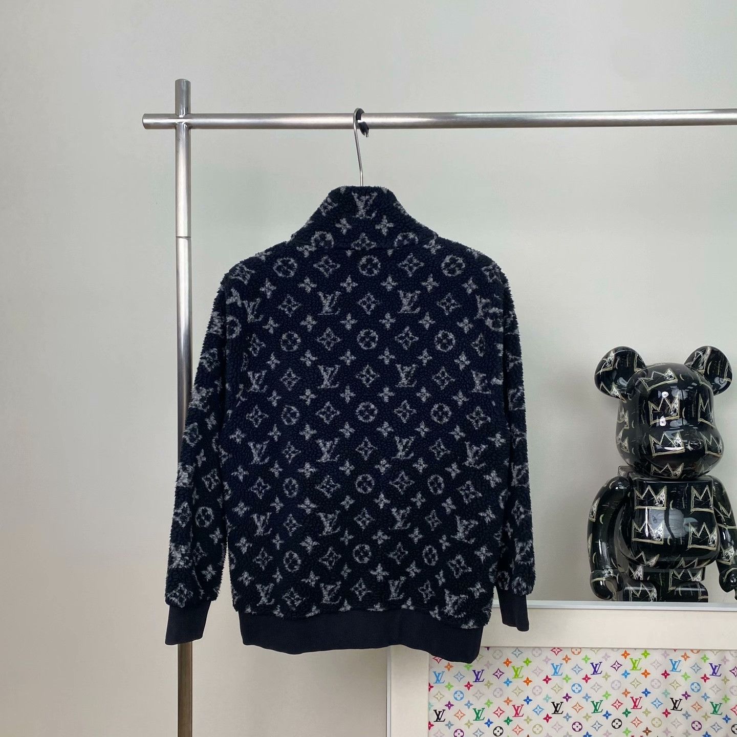 Louis Vuitton Louis Vuitton Retro Light Jacket s Men Size US S / EU 44-46 / 1 - 2 Thumbnail