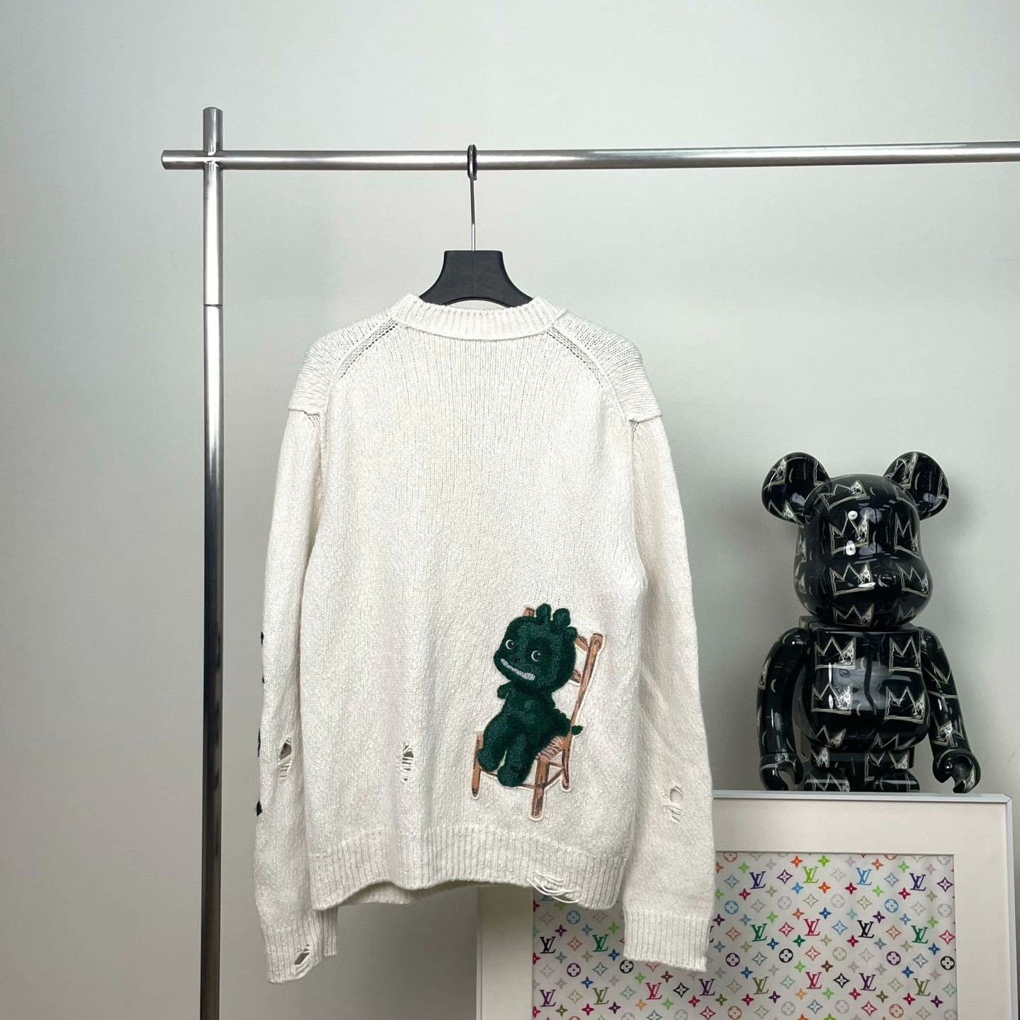 Dior Dior Casual Embroidered Sweater l Men Size US L / EU 52-54 / 3 - 2 Thumbnail