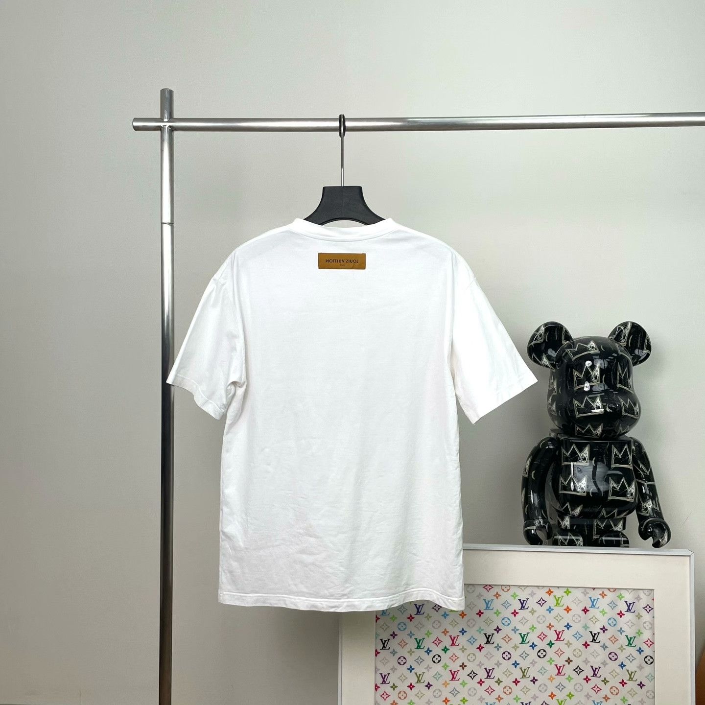 Louis Vuitton Louis Vuitton Retro T-Shirt L Women Size L / US 10 / IT 46 - 4 Thumbnail