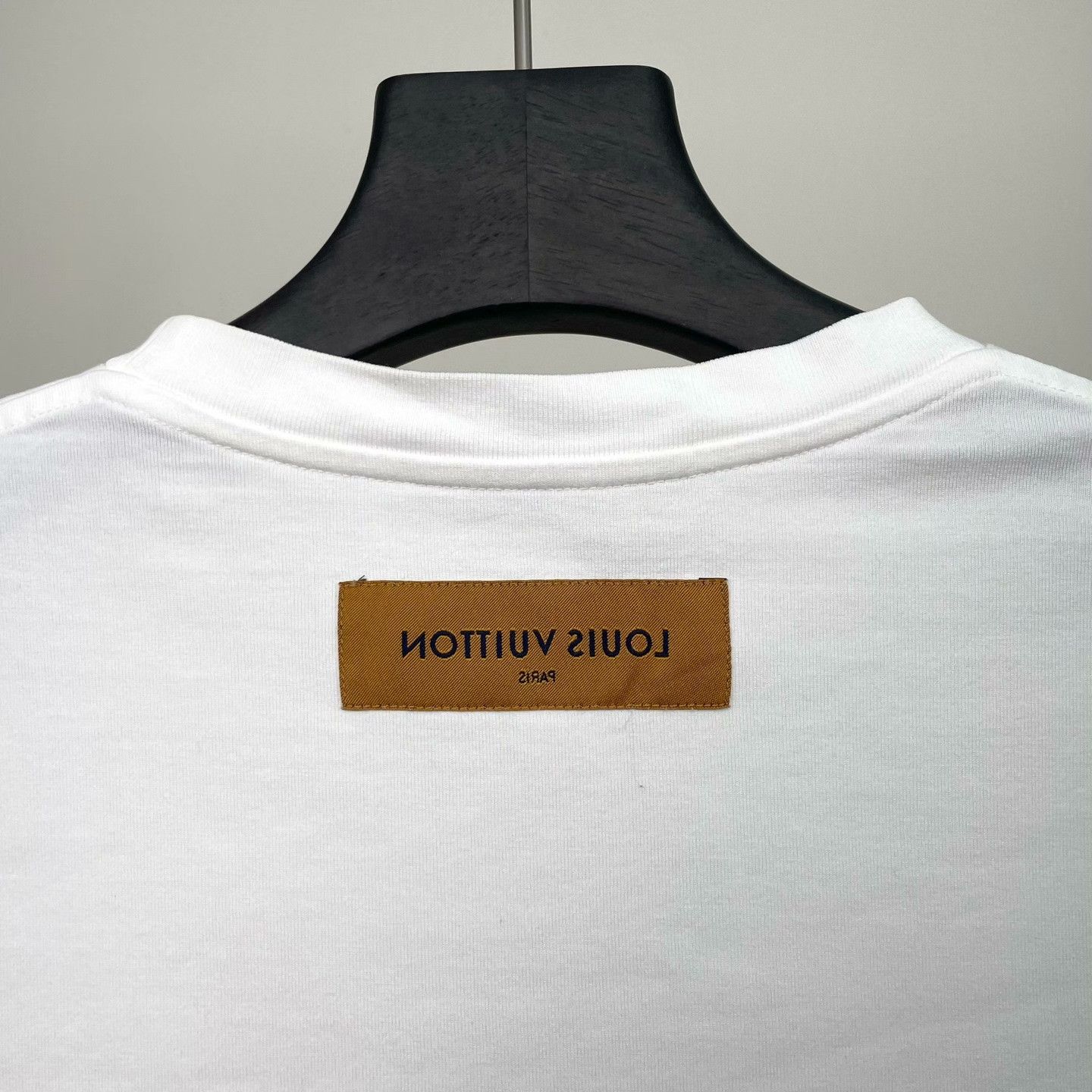 Louis Vuitton Louis Vuitton Retro T-Shirt L Women Size L / US 10 / IT 46 - 3 Thumbnail