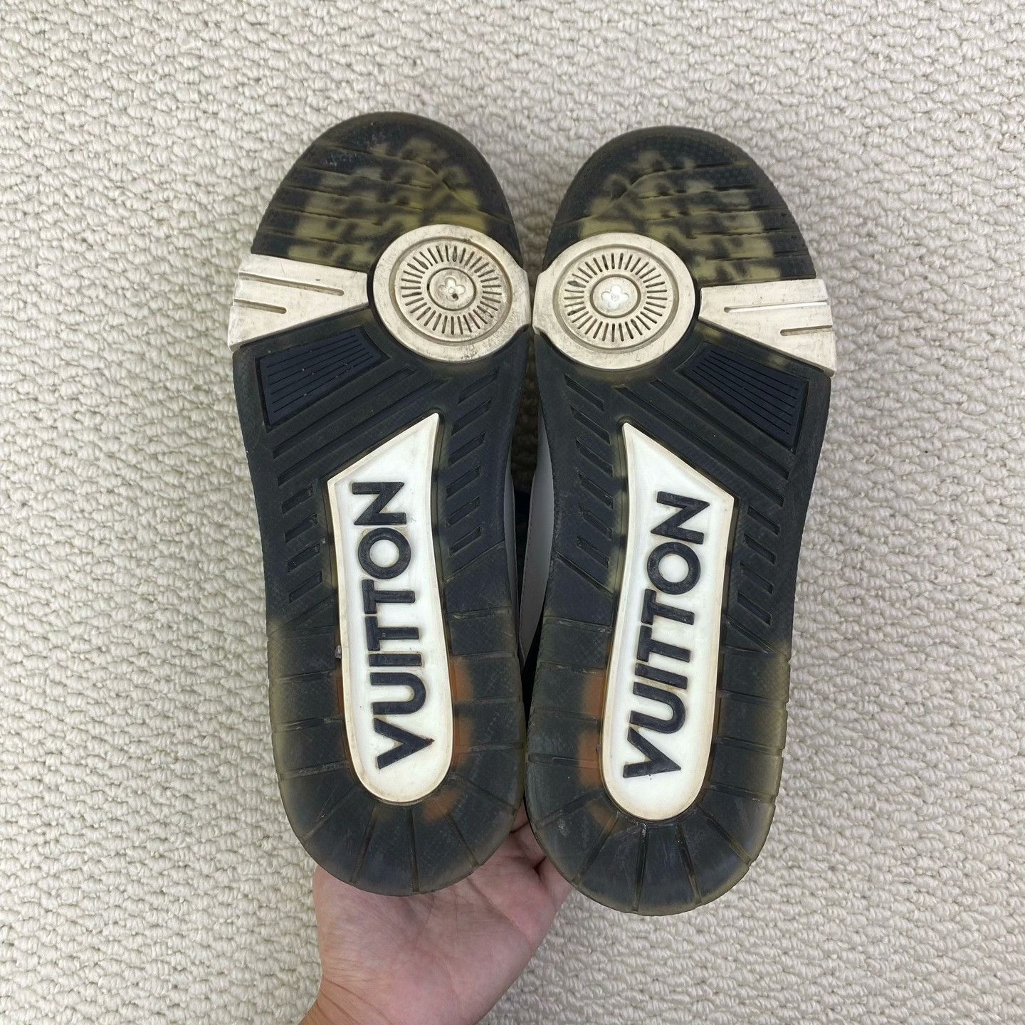 Louis Vuitton Louis Vuitton Training Lowtop Sneakers 9 Men Size US 9 / EU 42 - 5 Thumbnail