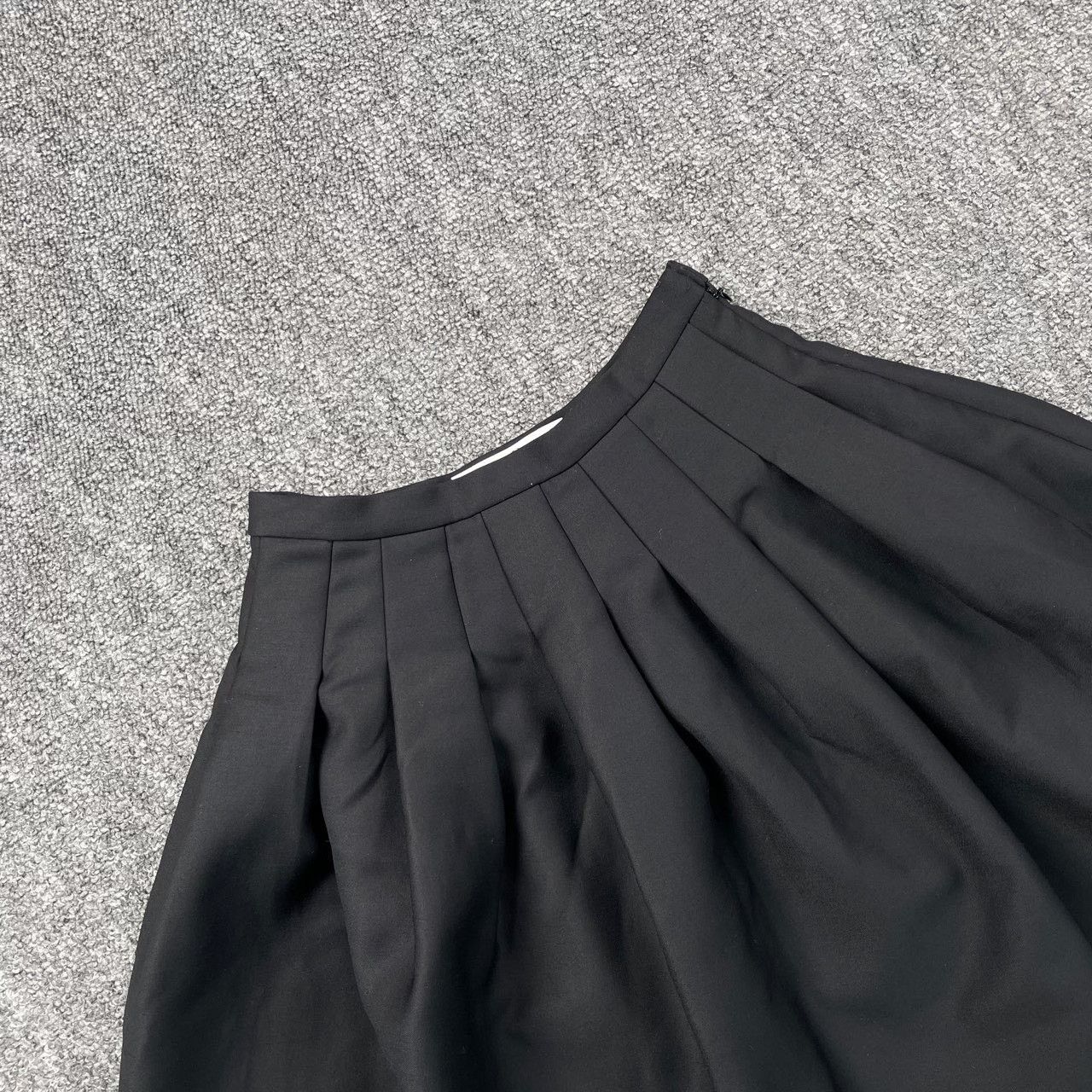 Dior Dior Cropped Black Skirt 34 Women Size 34" / US 12 / IT 48 - 2 Thumbnail