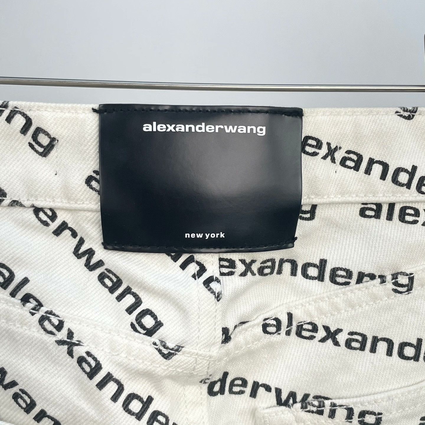 Alexander Wang Alexander Wang Denim Jeans 24 Women Size 24" / US 00 / IT 34 - 3 Thumbnail
