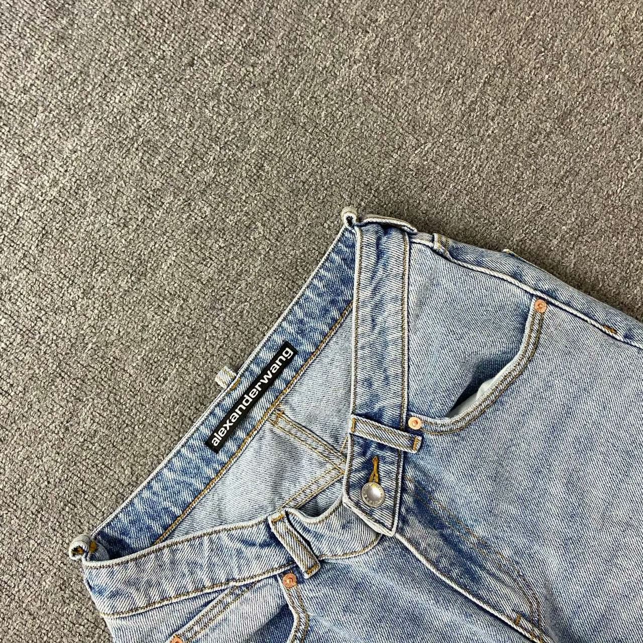 Alexander Wang Alexander Wang Jeans 26 Women Size 26" / US 2 / IT 38 - 3 Thumbnail