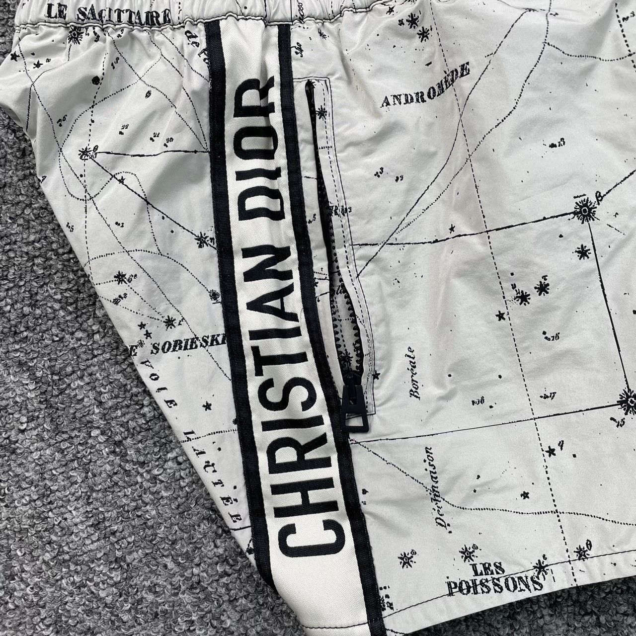 Dior Dior Retro Printed White Pants 30 Women Size 30" / US 8 / IT 44 - 3 Thumbnail