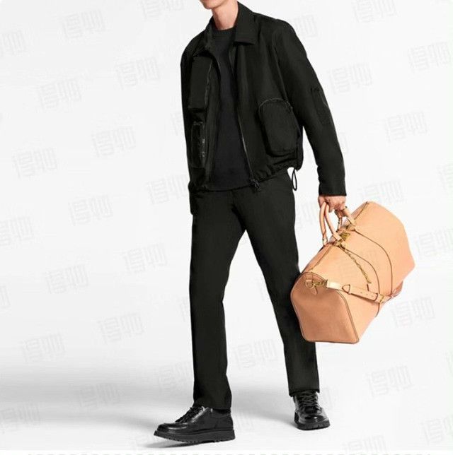 Louis Vuitton Louis Vuitton Casual Light Jacket s Men Size US S / EU 44-46 / 1 - 5 Thumbnail