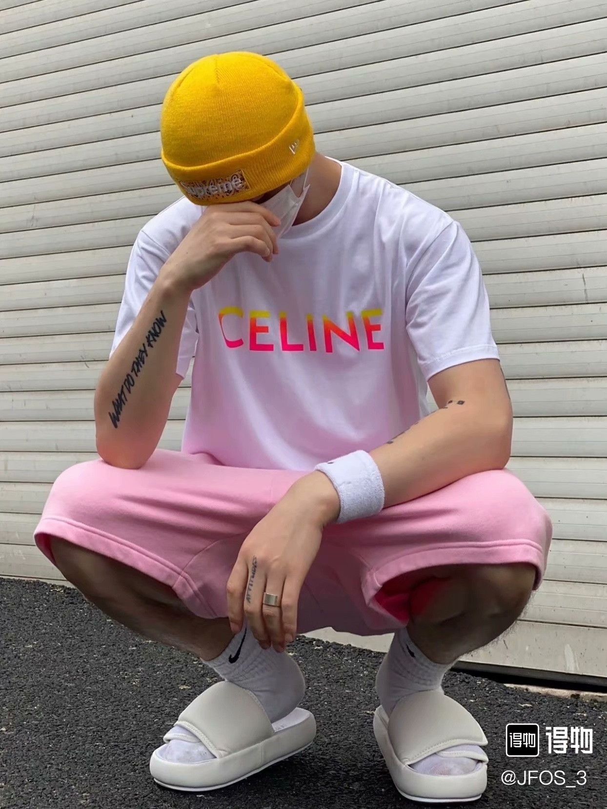 Celine Celine Retro Gradient Multi T-Shirt M Women Size M / US 6-8 / IT 42-44 - 4 Thumbnail