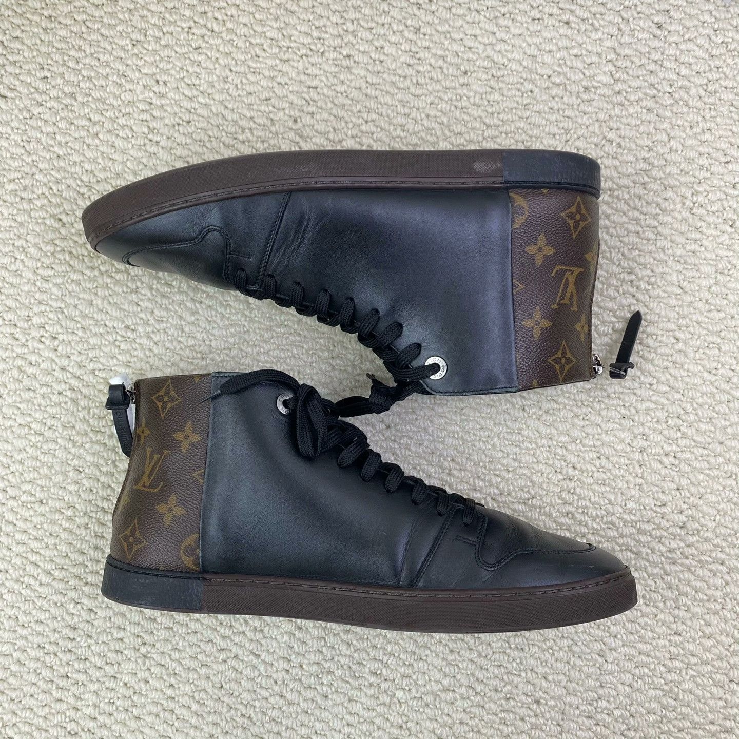 Louis Vuitton Louis Vuitton Casual Lowtop Sneakers 8 Men Size US 8 / EU 41 - 7 Thumbnail
