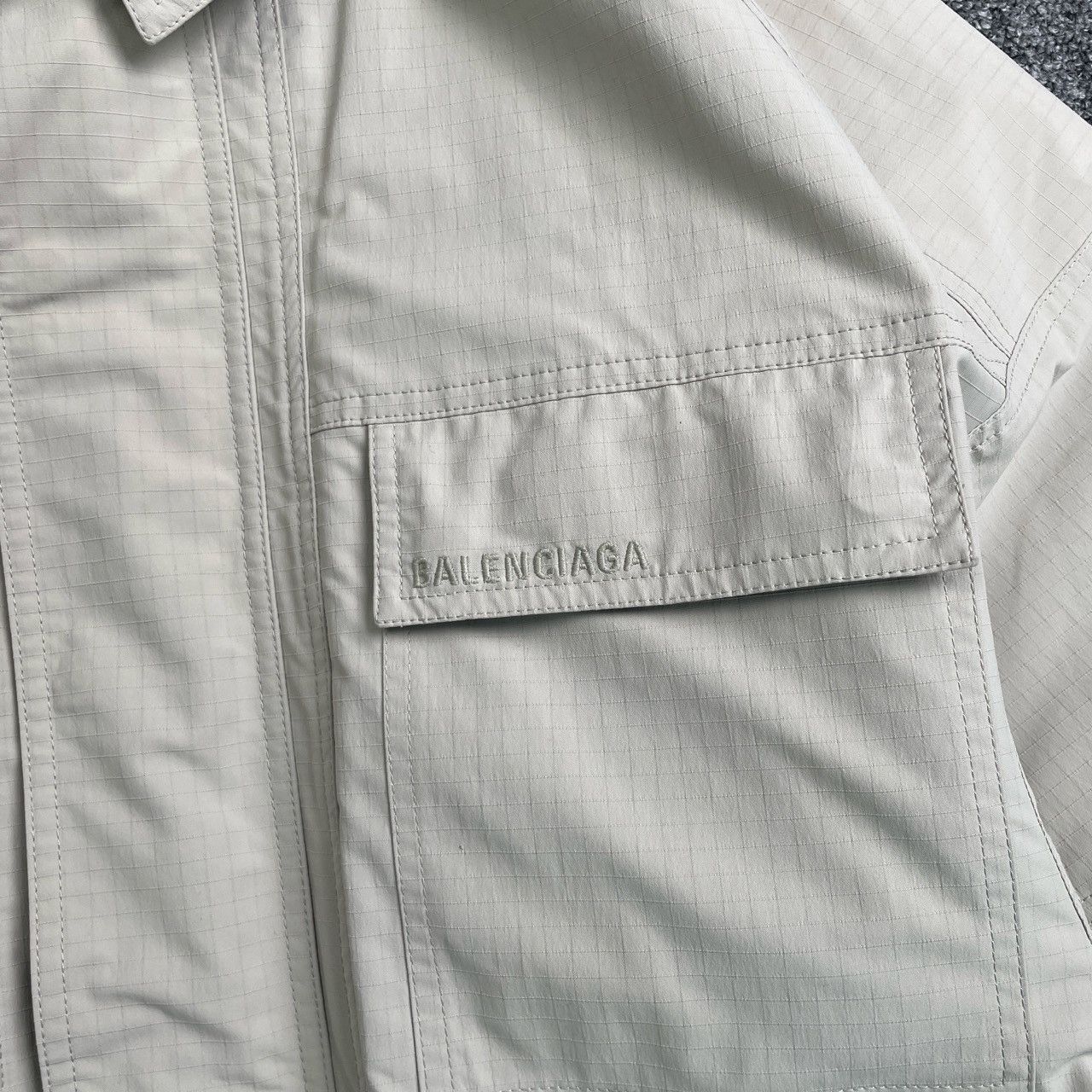 Balenciaga Balenciaga Retro Embroidered Beige Jacket S Women Size S / US 4 / IT 40 - 4 Thumbnail