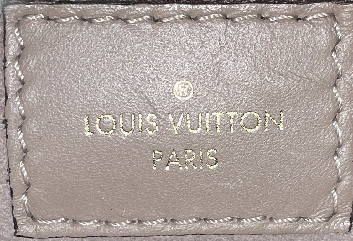 Louis Vuitton OnTheGo Tote Size ONE SIZE - 9 Thumbnail