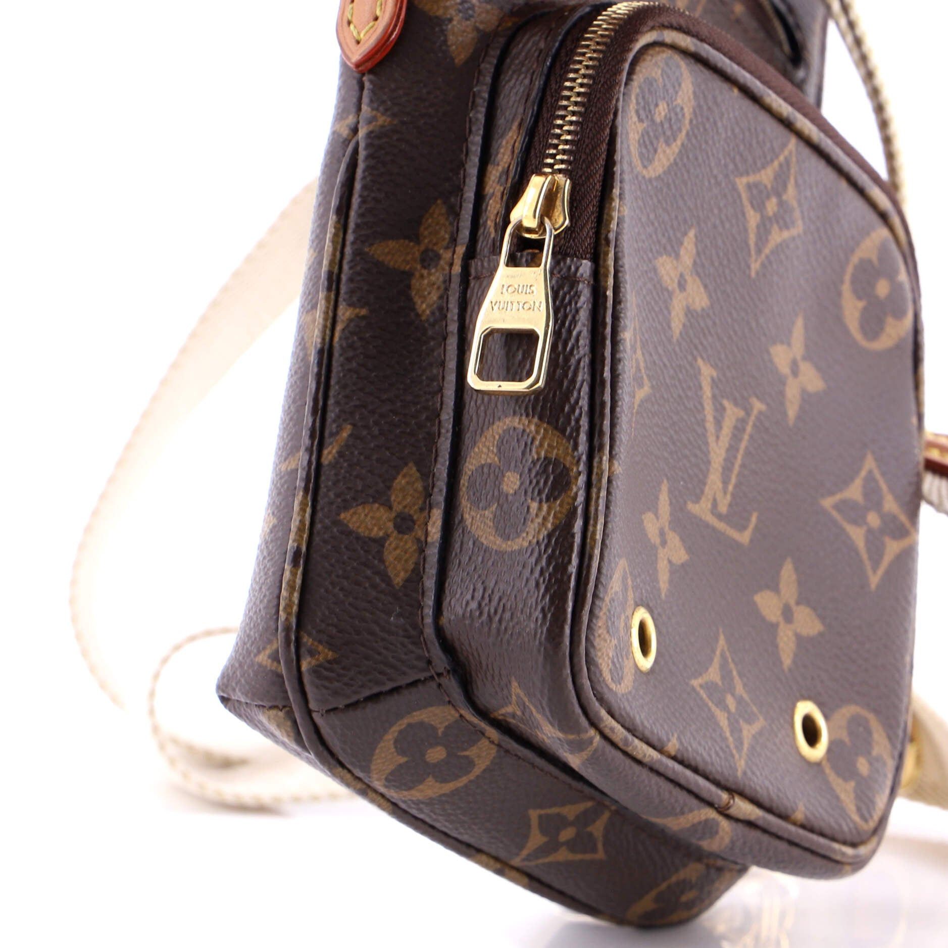 Louis Vuitton Utility Phone Sleeve Bag Size ONE SIZE - 6 Thumbnail
