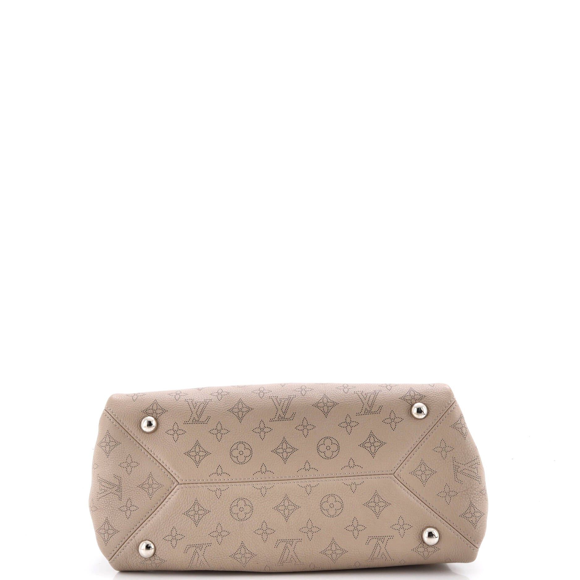 Louis Vuitton Sevres Handbag Size ONE SIZE - 4 Thumbnail