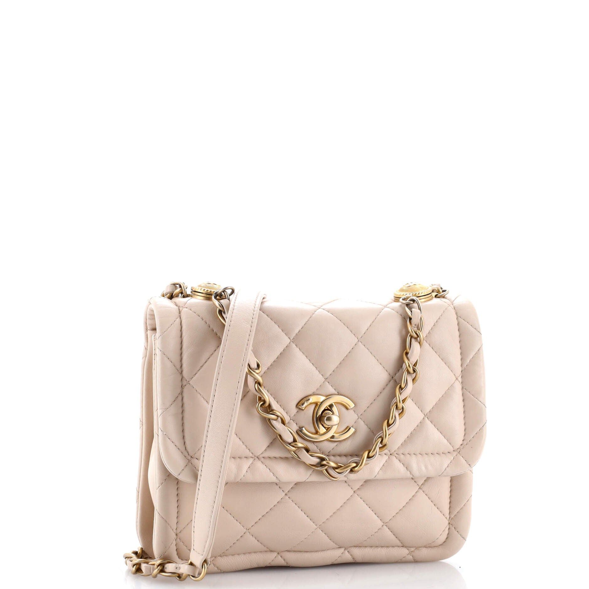 Chanel Button on Top Flap Bag Size ONE SIZE - 2 Thumbnail