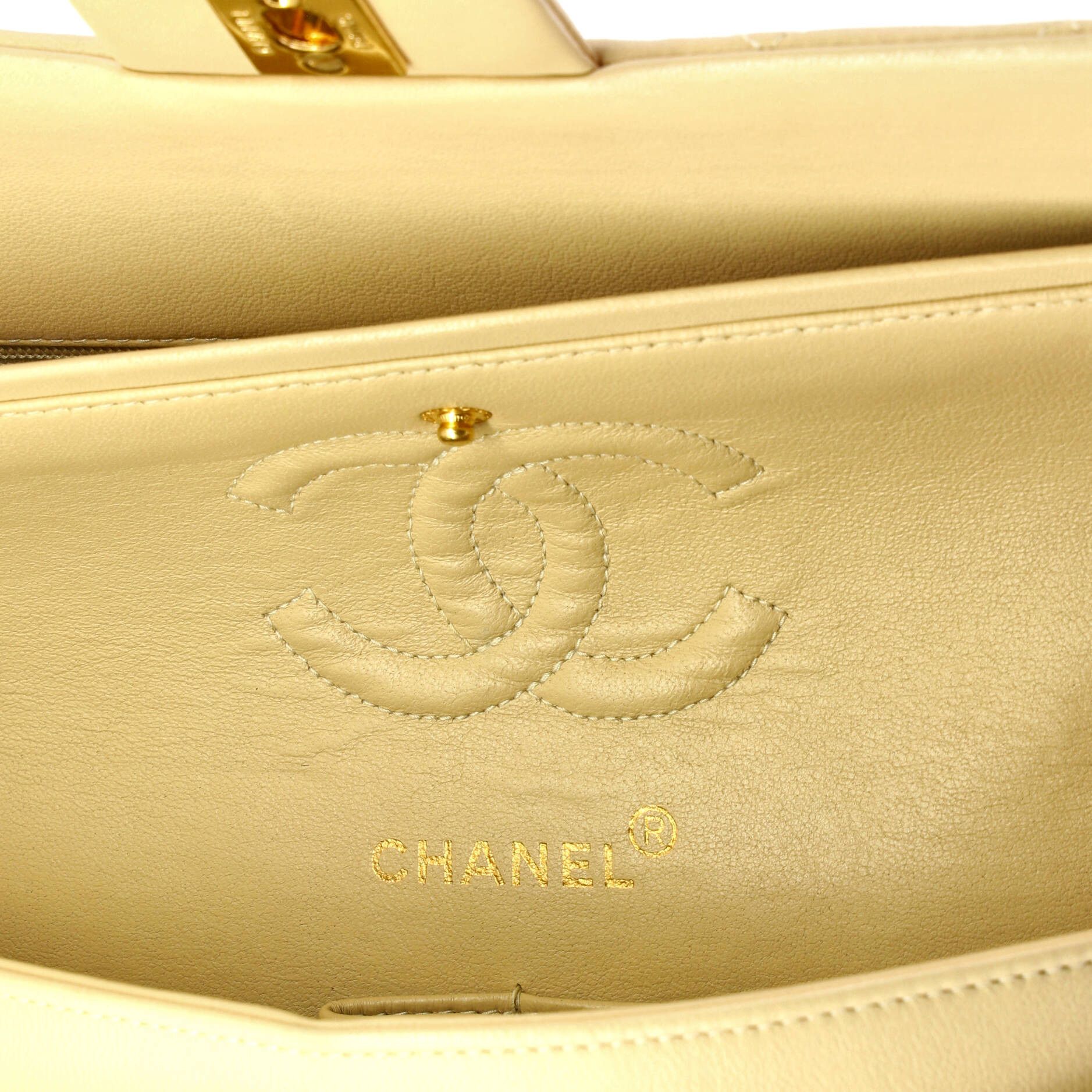 Chanel Vintage Classic Double Flap Bag Size ONE SIZE - 7 Thumbnail