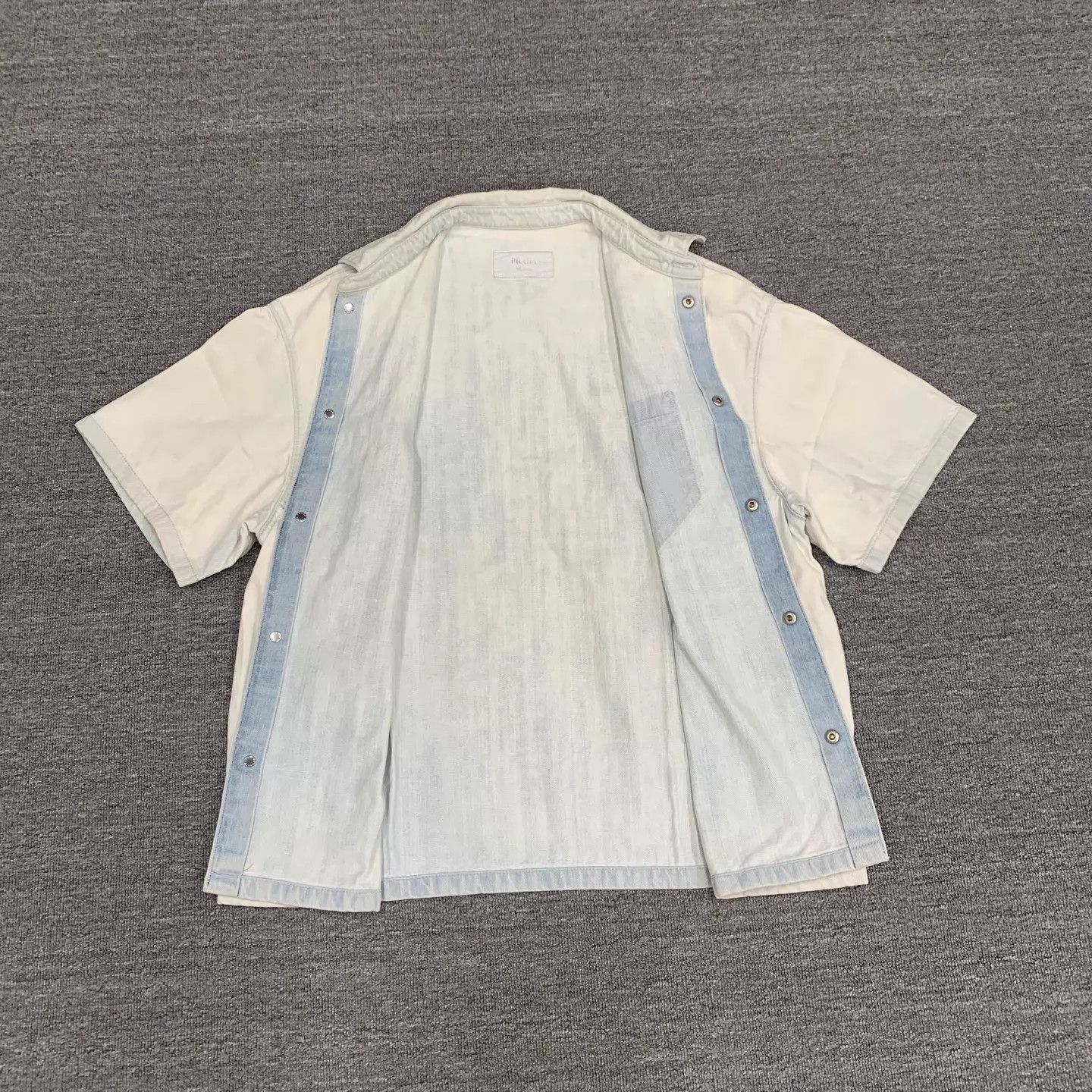 Prada White Short Sleeve Button-Up Shirt Size US L / EU 52-54 / 3 - 9 Thumbnail