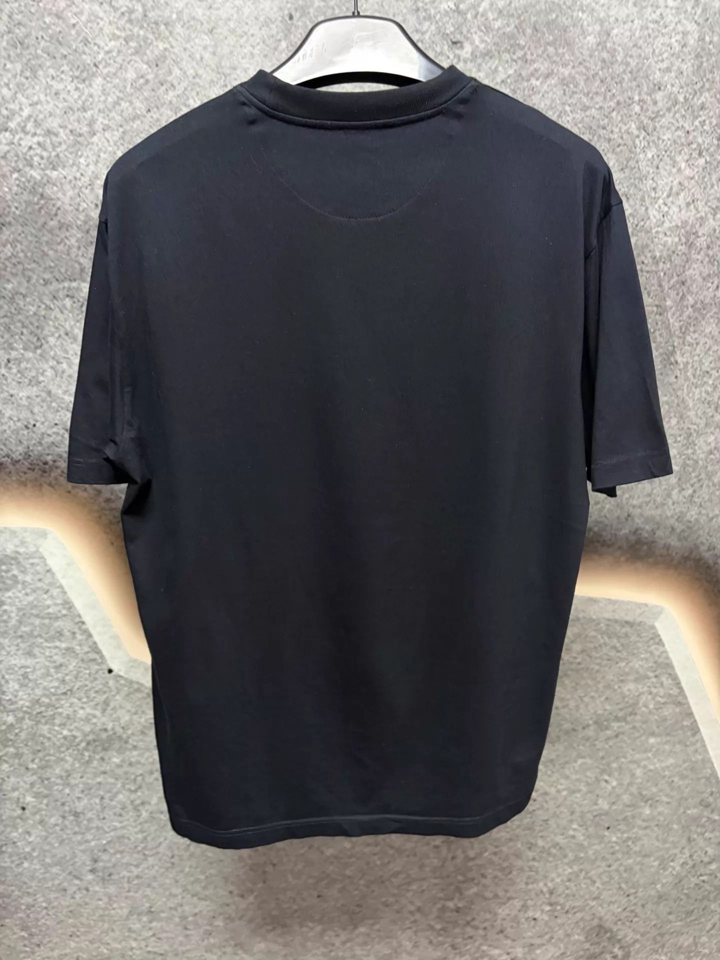 Prada Black Short-Sleeve T-Shirt with Zip Pocket Size US S / EU 44-46 / 1 - 2 Thumbnail
