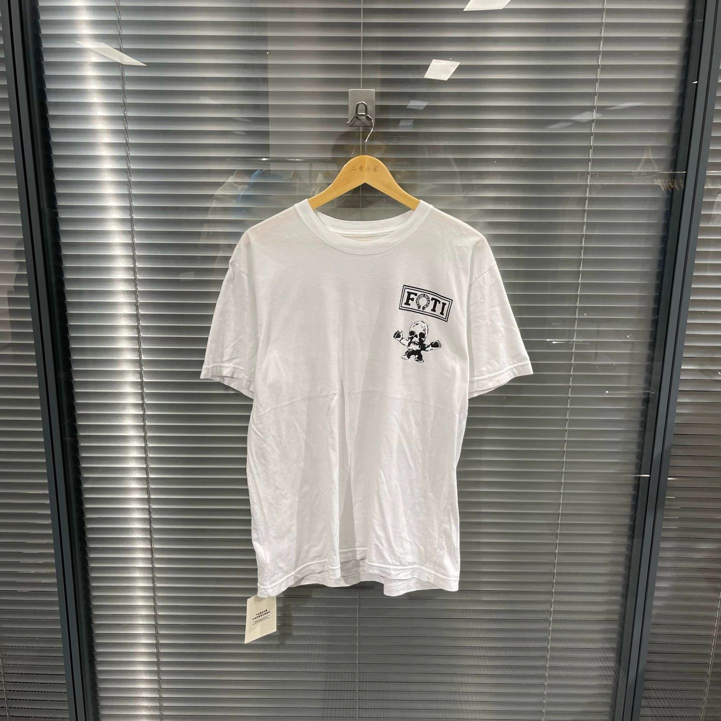 Chrome Hearts White Short Sleeve T-Shirt with Colorful Skull Graphic Size US L / EU 52-54 / 3 - 2 Thumbnail