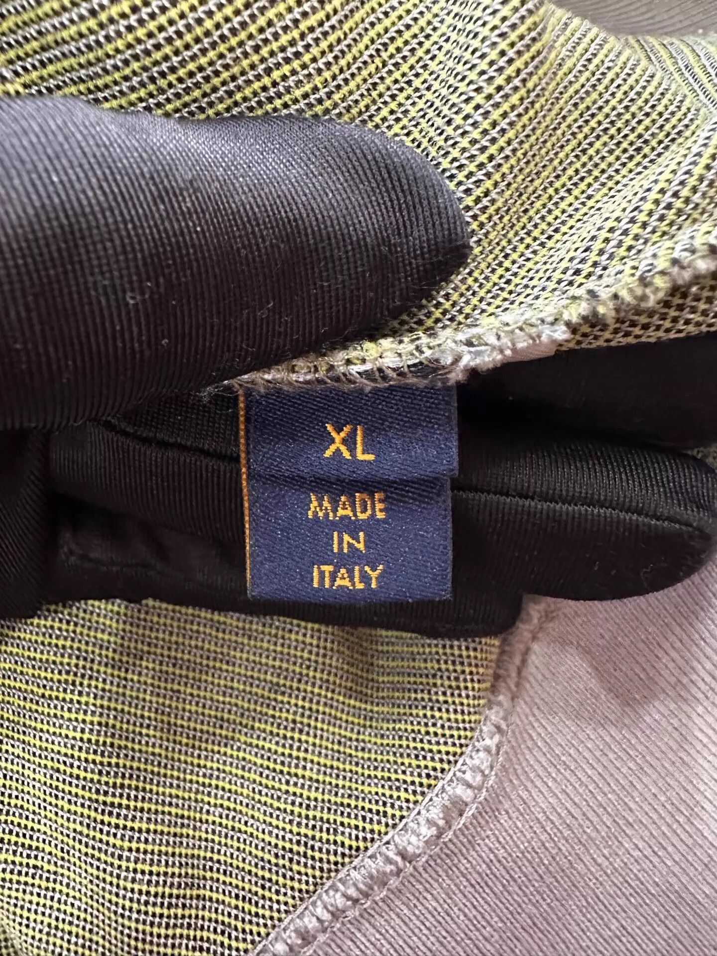 Louis Vuitton Gray Half-Zip Sweatshirt with Yellow Side Stripes Size US XL / EU 56 / 4 - 5 Thumbnail
