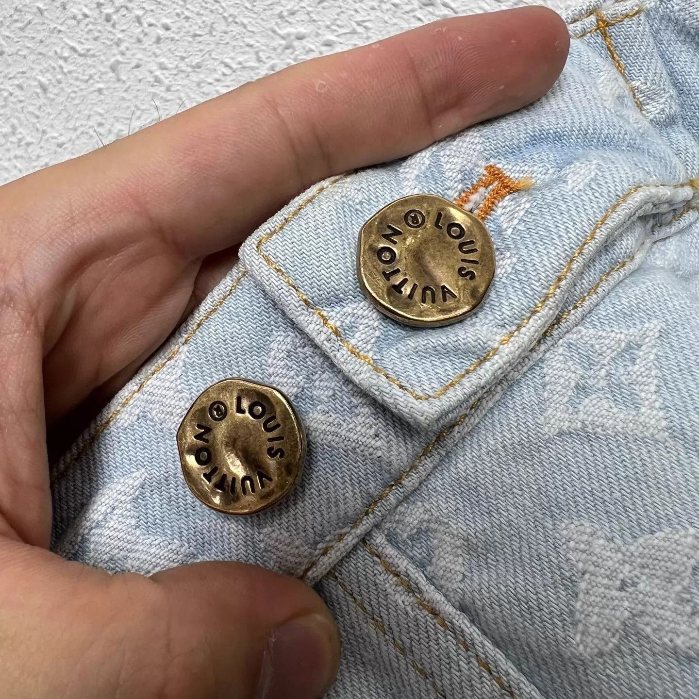 Louis Vuitton Blue Denim Jacket with Embroidered Patterns - M Size US M / EU 48-50 / 2 - 7 Thumbnail