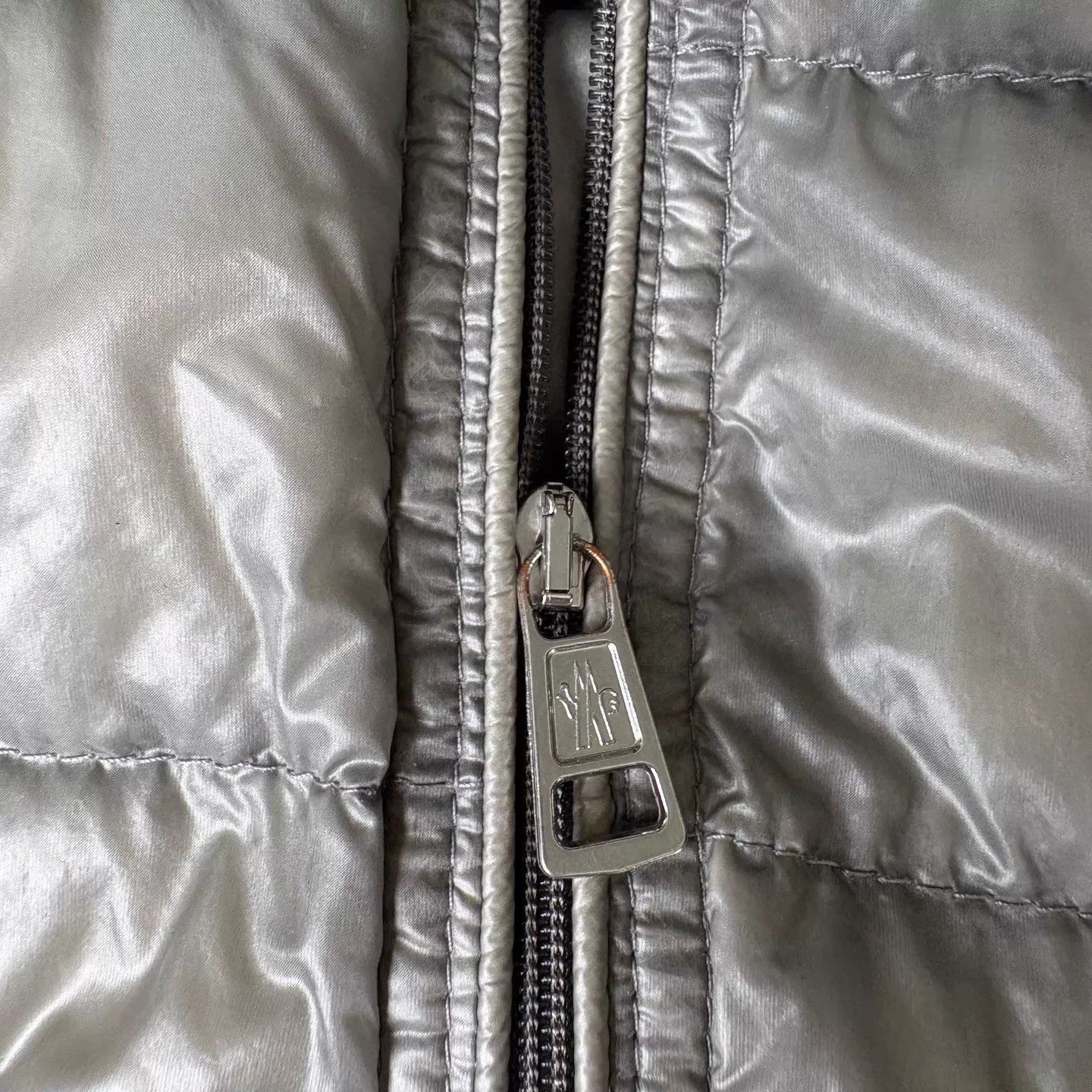 Moncler Green Puffer Vest with Zip Closure and Pockets Size US M / EU 48-50 / 2 - 5 Thumbnail