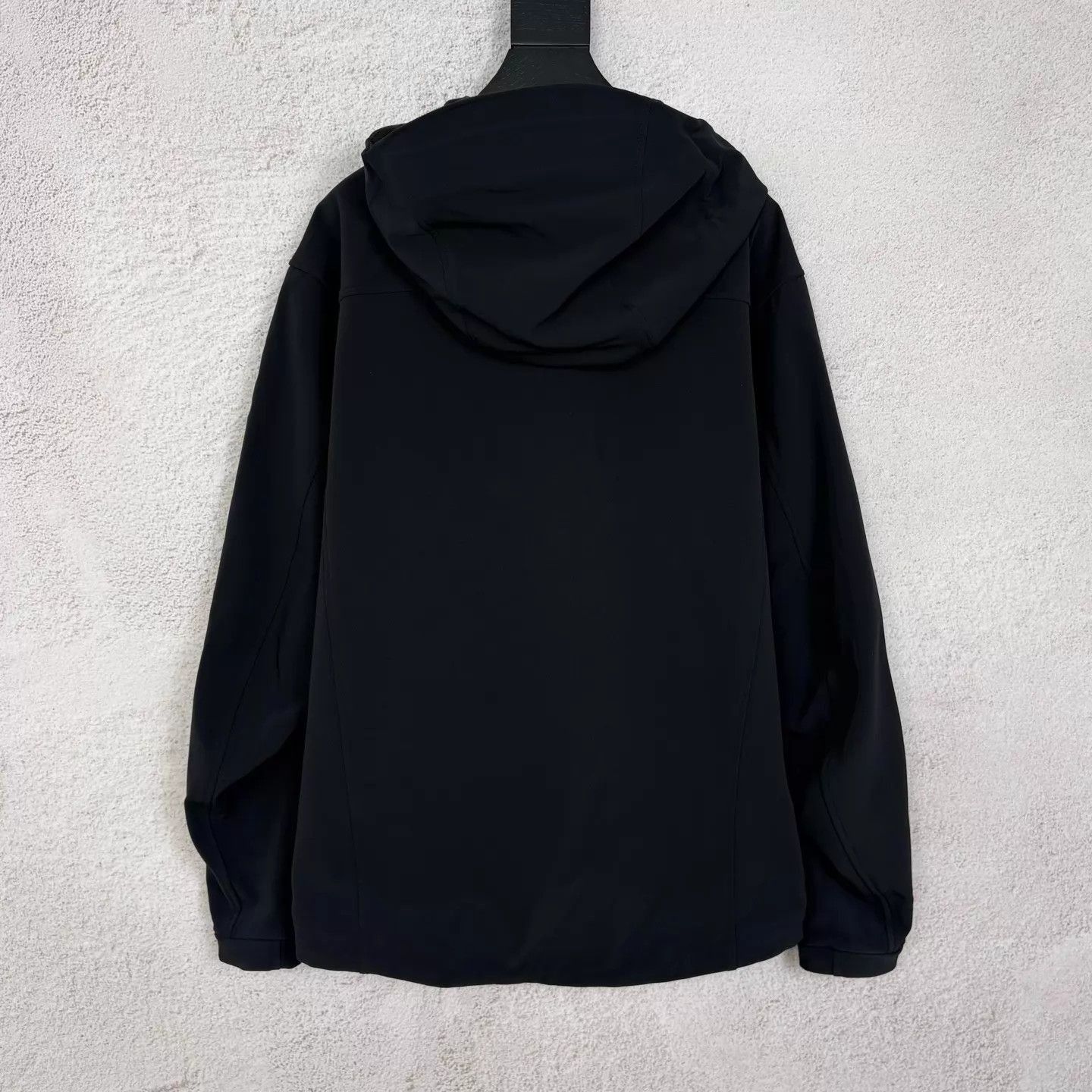 Arc'teryx Black Hooded Light Jacket with Zip Closure Size US L / EU 52-54 / 3 - 2 Thumbnail