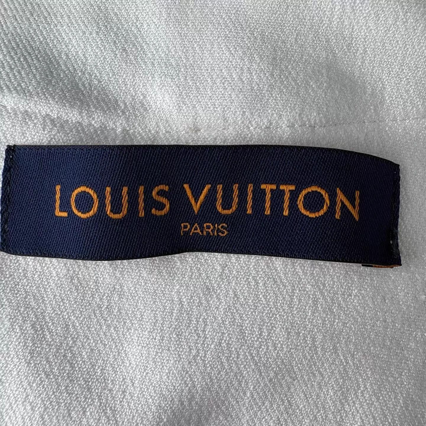 Louis Vuitton White Short Sleeve Button Front Shirt - Size S Size US S / EU 44-46 / 1 - 3 Thumbnail