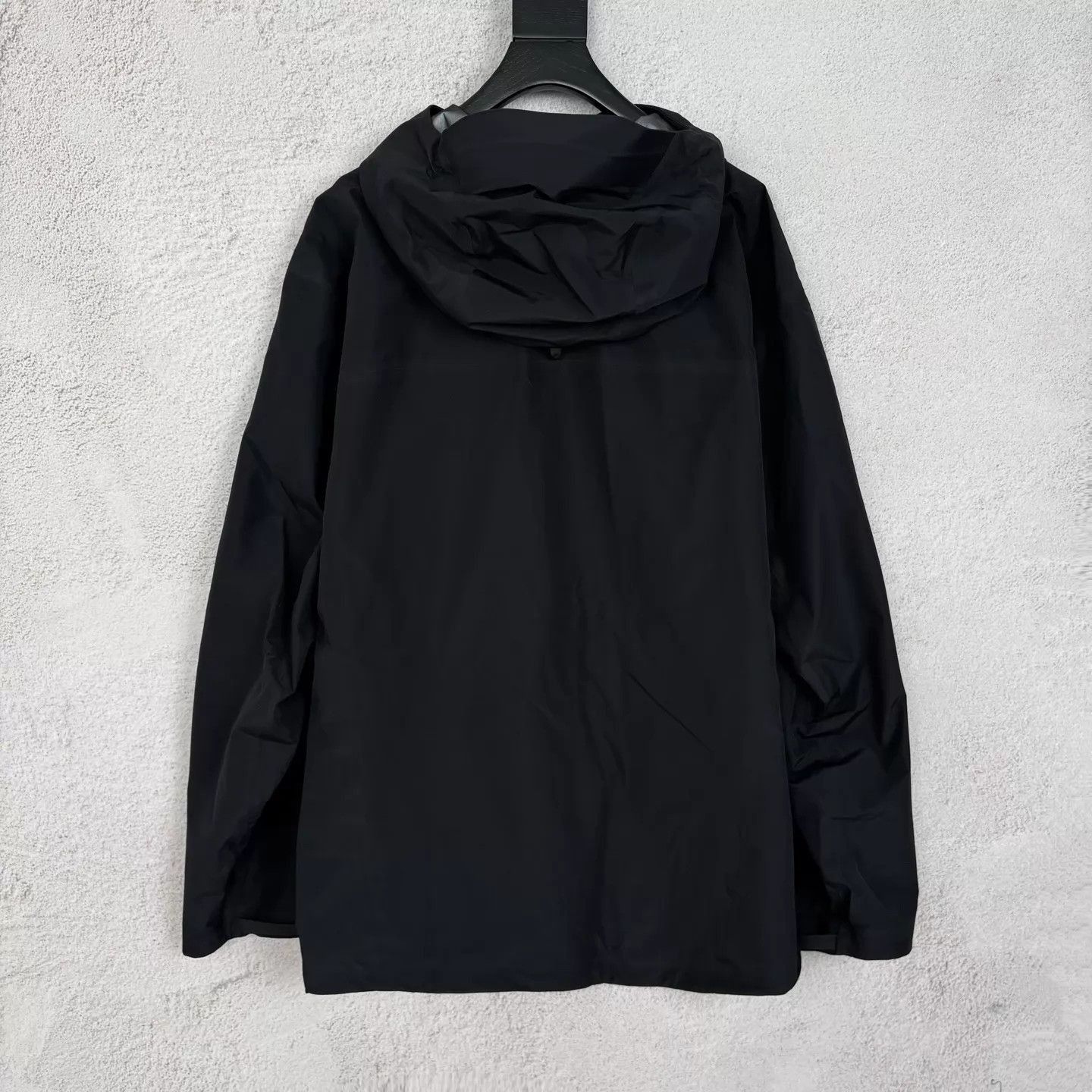 Arc'teryx Black Hooded Light Jacket - XXL Size US XXL / EU 58 / 5 - 2 Thumbnail