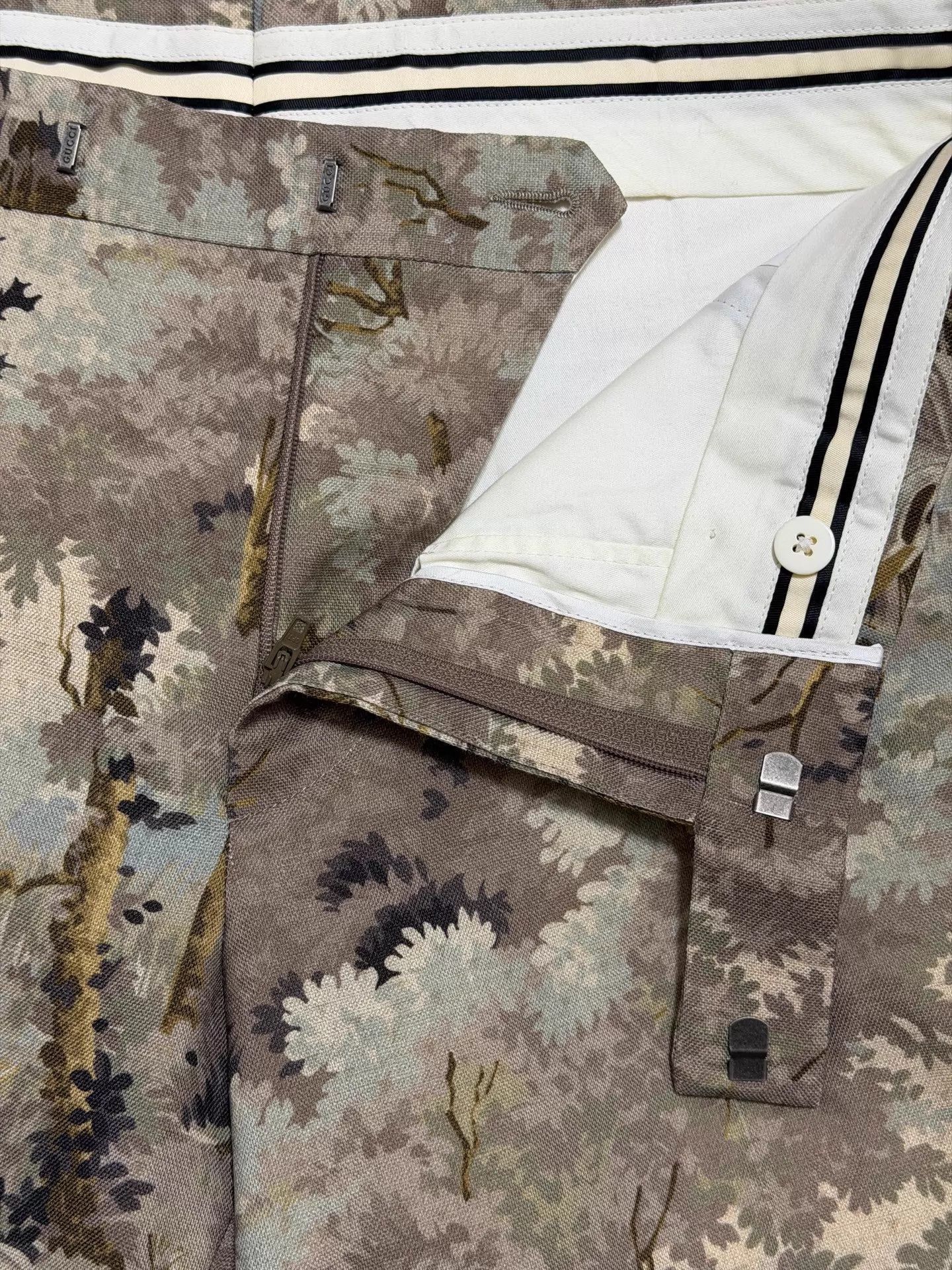 Gucci Multi Colored Nature Print Casual Pants Size US 32 / EU 48 - 4 Thumbnail